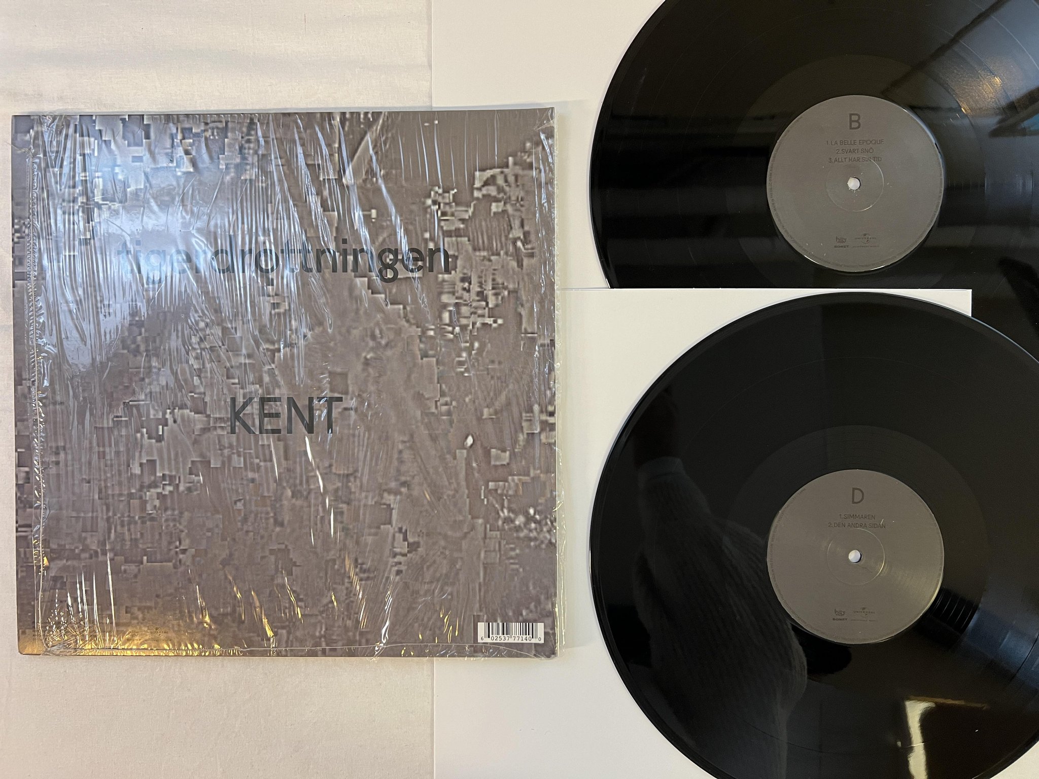 Omslagsbild för skivan KENT Tigerdrottningen 2xLP 2014 SONET 060253777140 *** TOP CONDITION ***