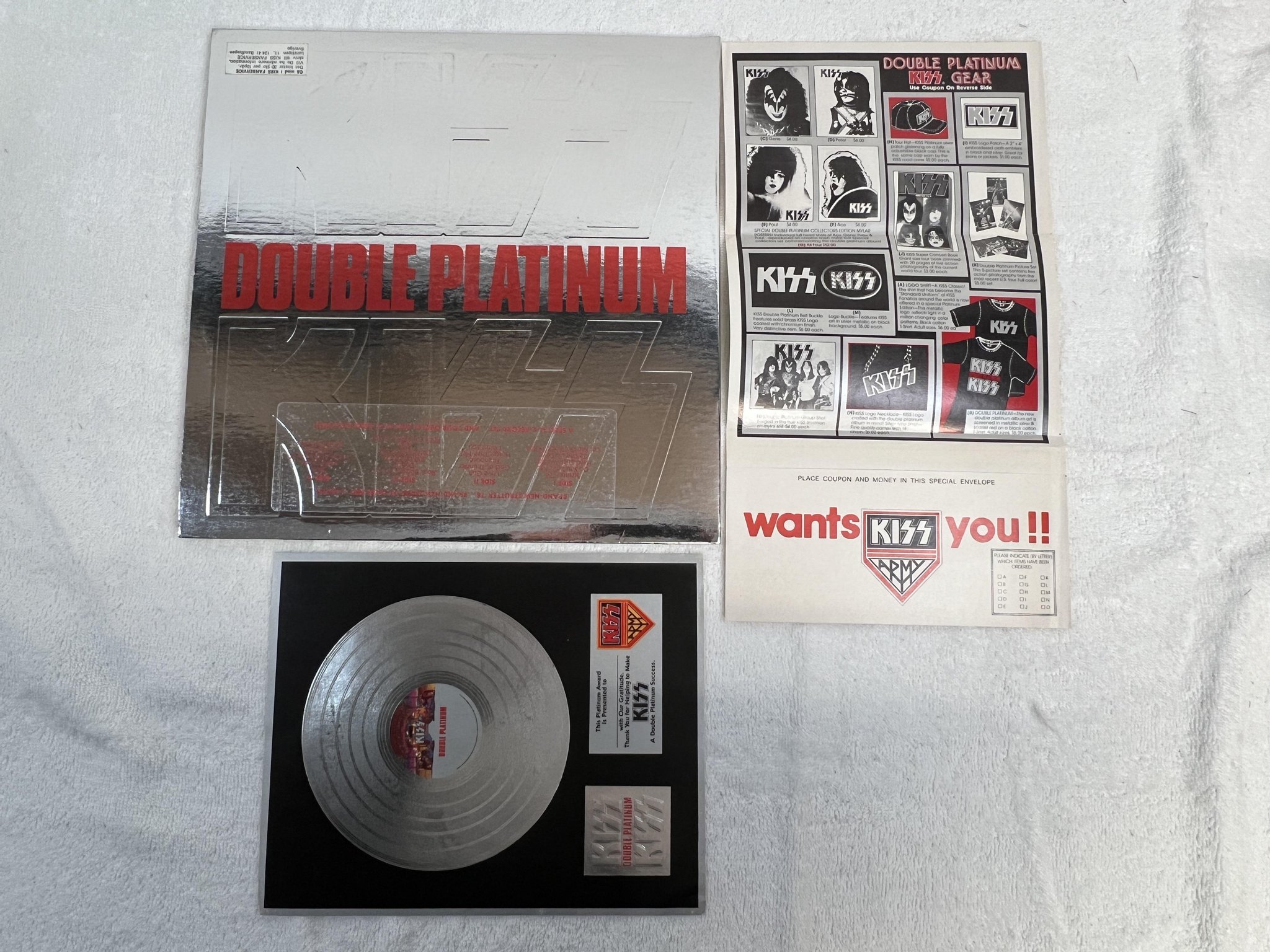 Omslagsbild för skivan KISS Double Platinum 2xLP -78 US CASABLANCA NBLP 7100-2 ** ALL INSERTS, WOW! **