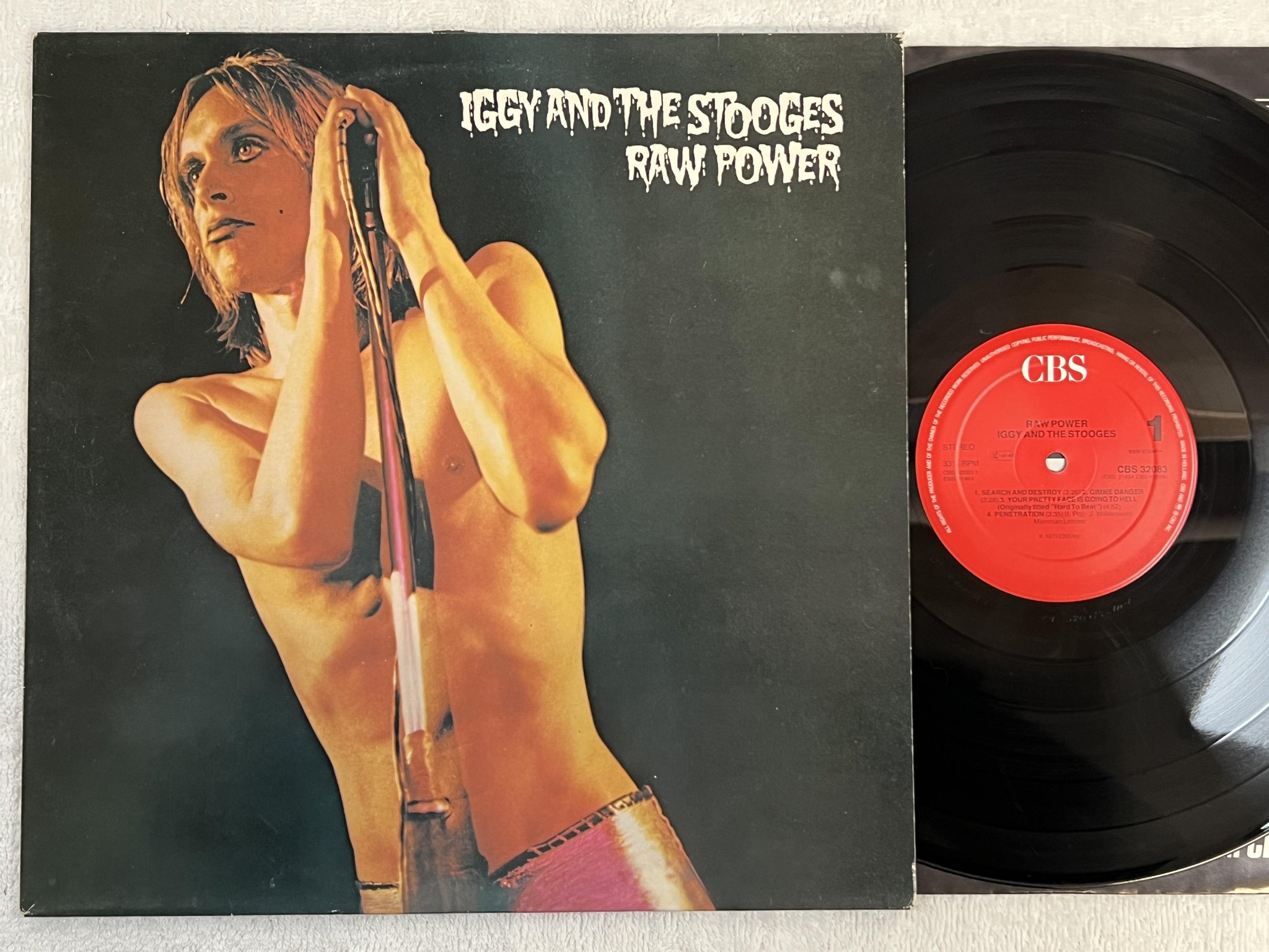 Omslagsbild för skivan IGGY AND THE STOOGES raw power LP re Hol CBS 32083 *** CLASSIC ***
