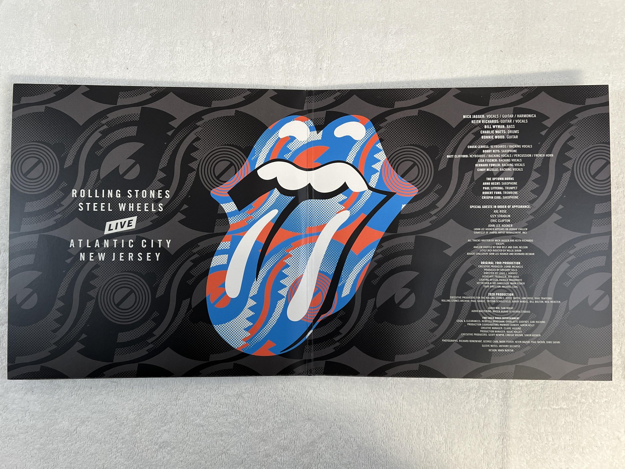 Omslagsbild för skivan ROLLING STONES Steel Wheels Live Atlantic City Jersey 4xLP 2020 EU 0874195