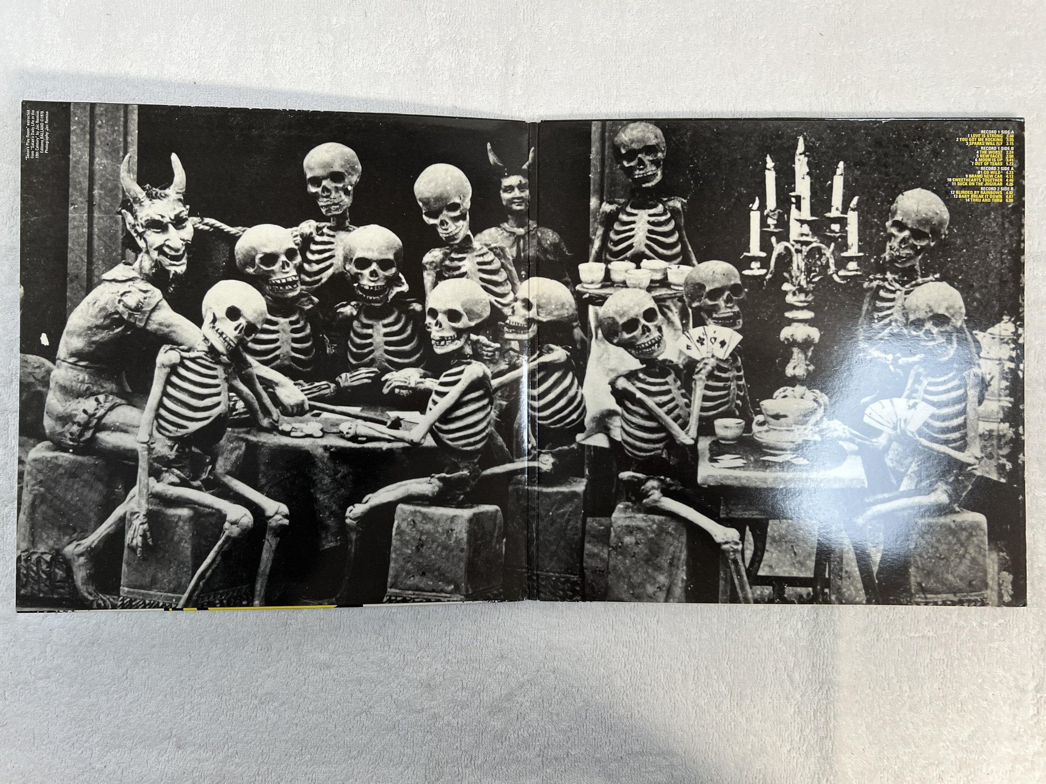 Omslagsbild för skivan ROLLING STONES Voodoo Lounge 2xLP -94 EU VIRGIN V2750