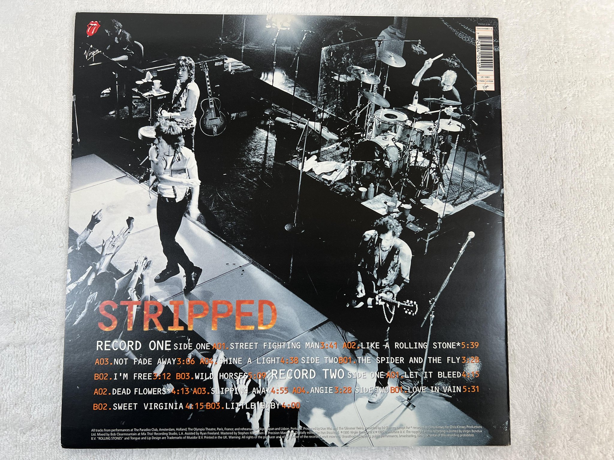 Omslagsbild för skivan ROLLING STONES Stripped 2xLP -95 UK VIRGIN 724384104016 ** EMI PRESSING **