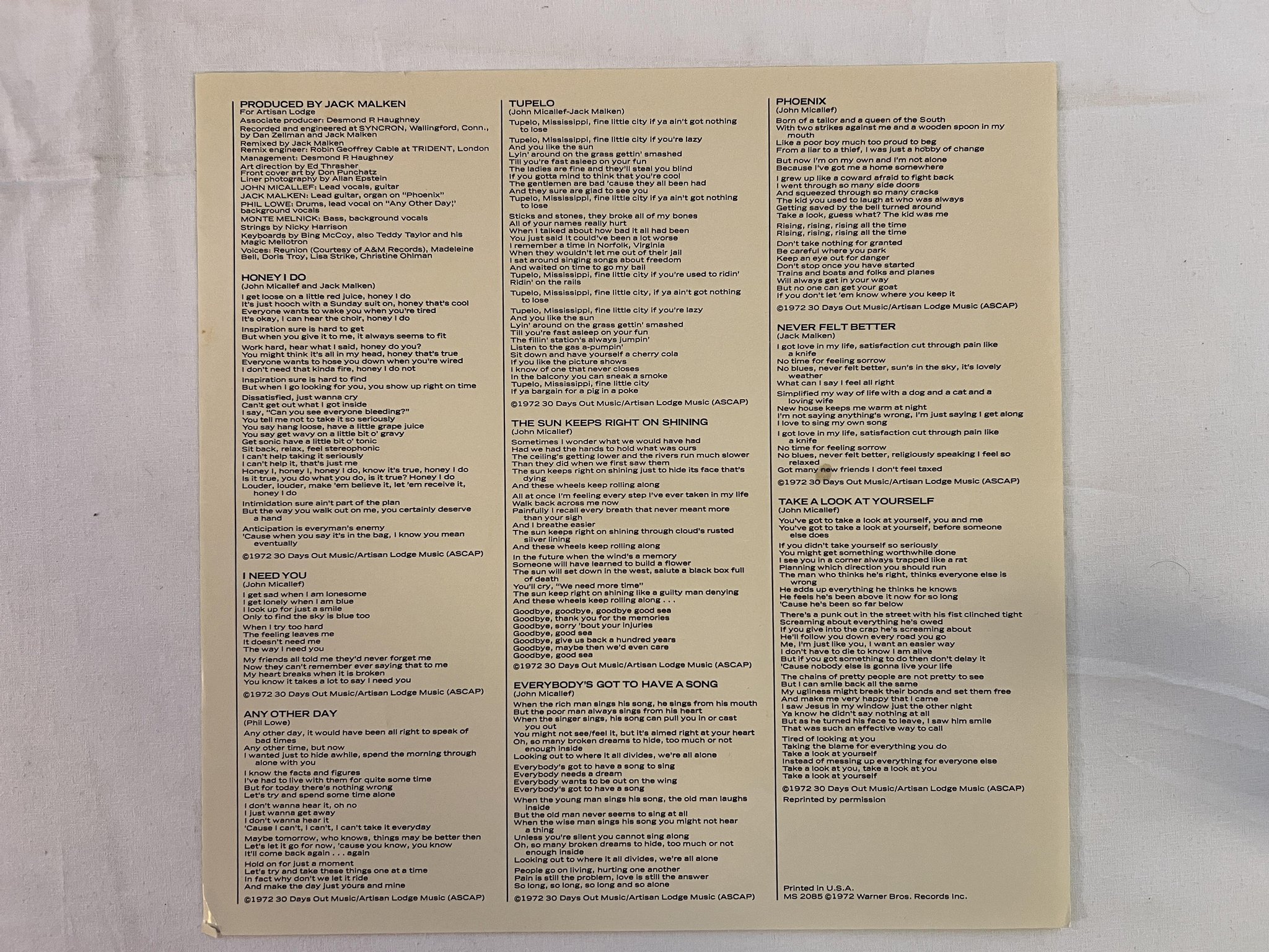 Omslagsbild för skivan THIRTY DAYS OUT Miracle Lick LP -72 US REPRISE MS 2085 *** PROMO ***