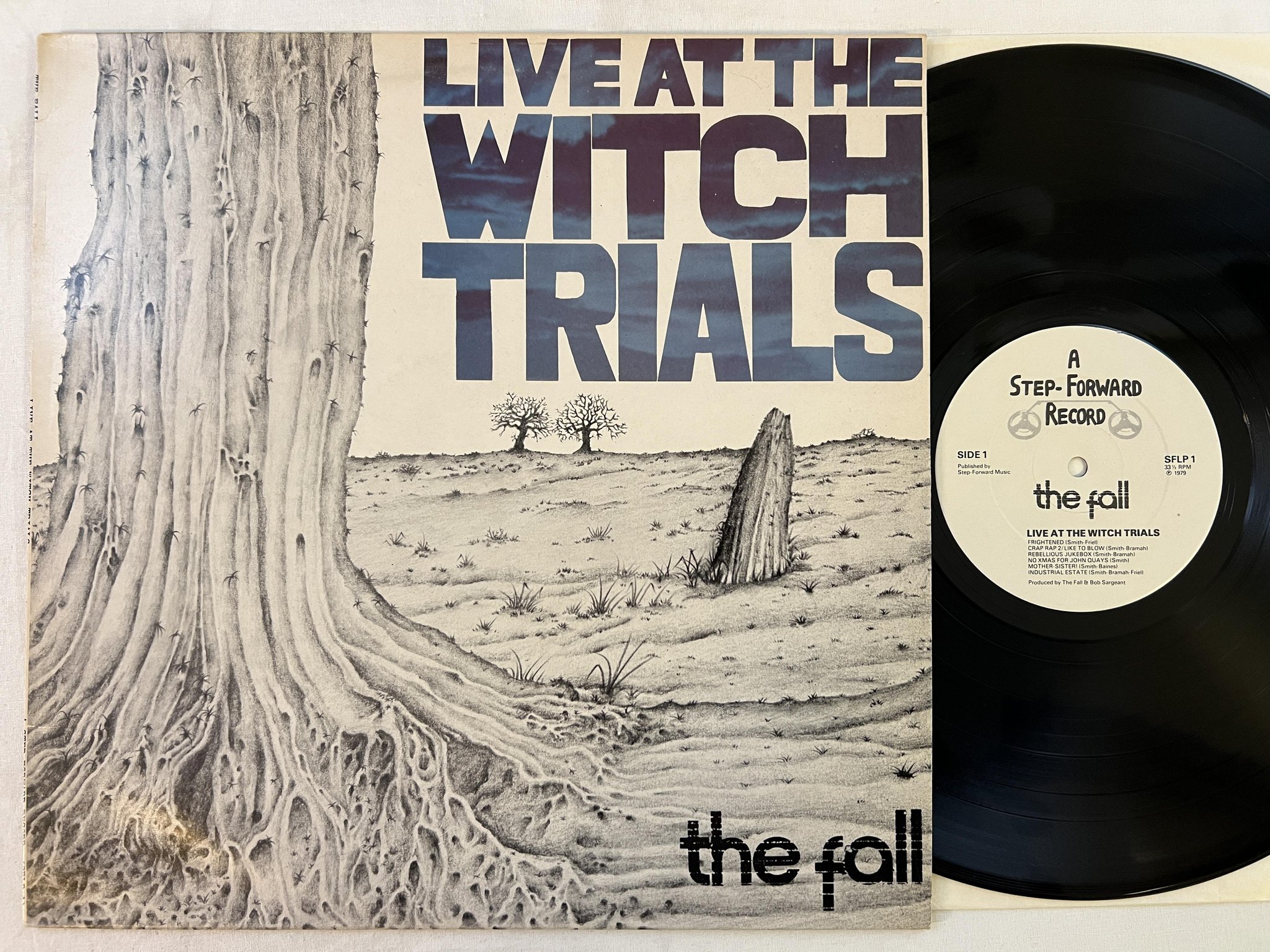Omslagsbild för skivan THE FALL Live At The Witch Trials LP -79 UK STEP-FORWARD SFLP 1 ** POST-PUNK **