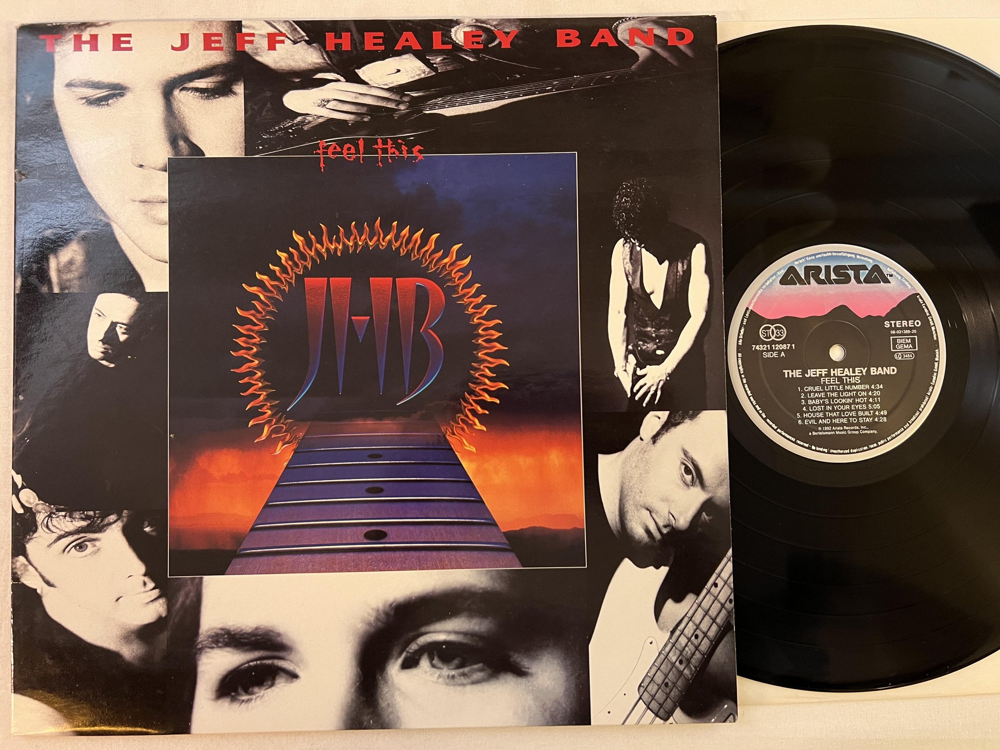 Omslagsbild för skivan THE JEFF HEALEY BAND feel this LP -92 ARISTA 74321 12087 1