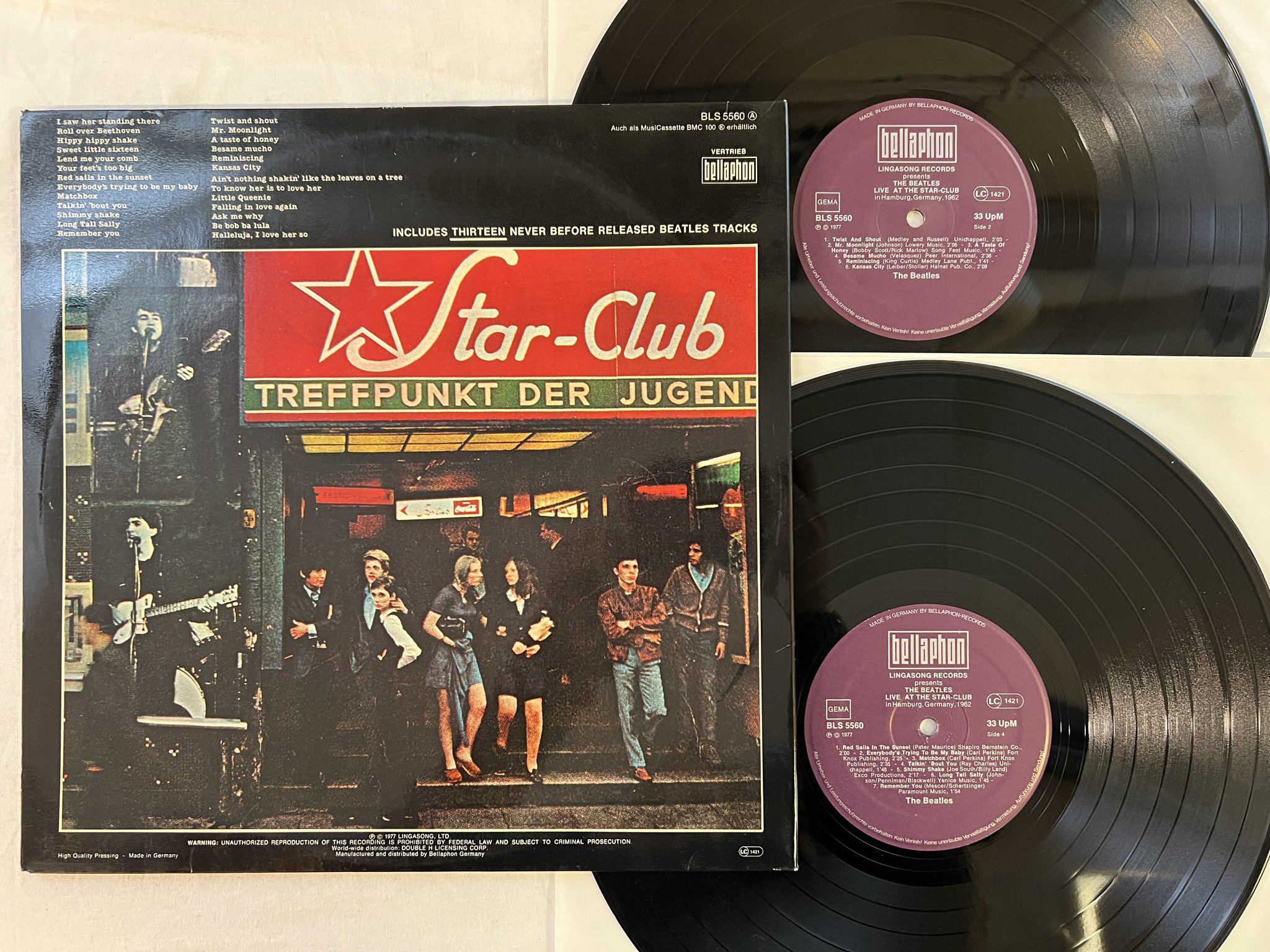 Omslagsbild för skivan THE BEATLES Live! At The Star-Club 2xLP -77 Ger BELLAPHON BLS 5560