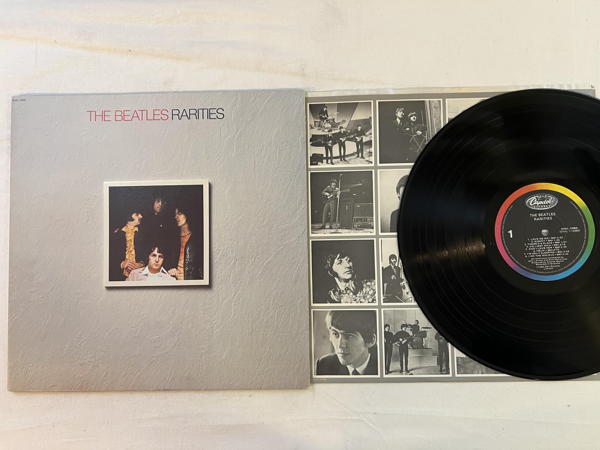Omslagsbild för skivan THE BEATLES rarities LP -80 Can CAPITOL SHAL 12060