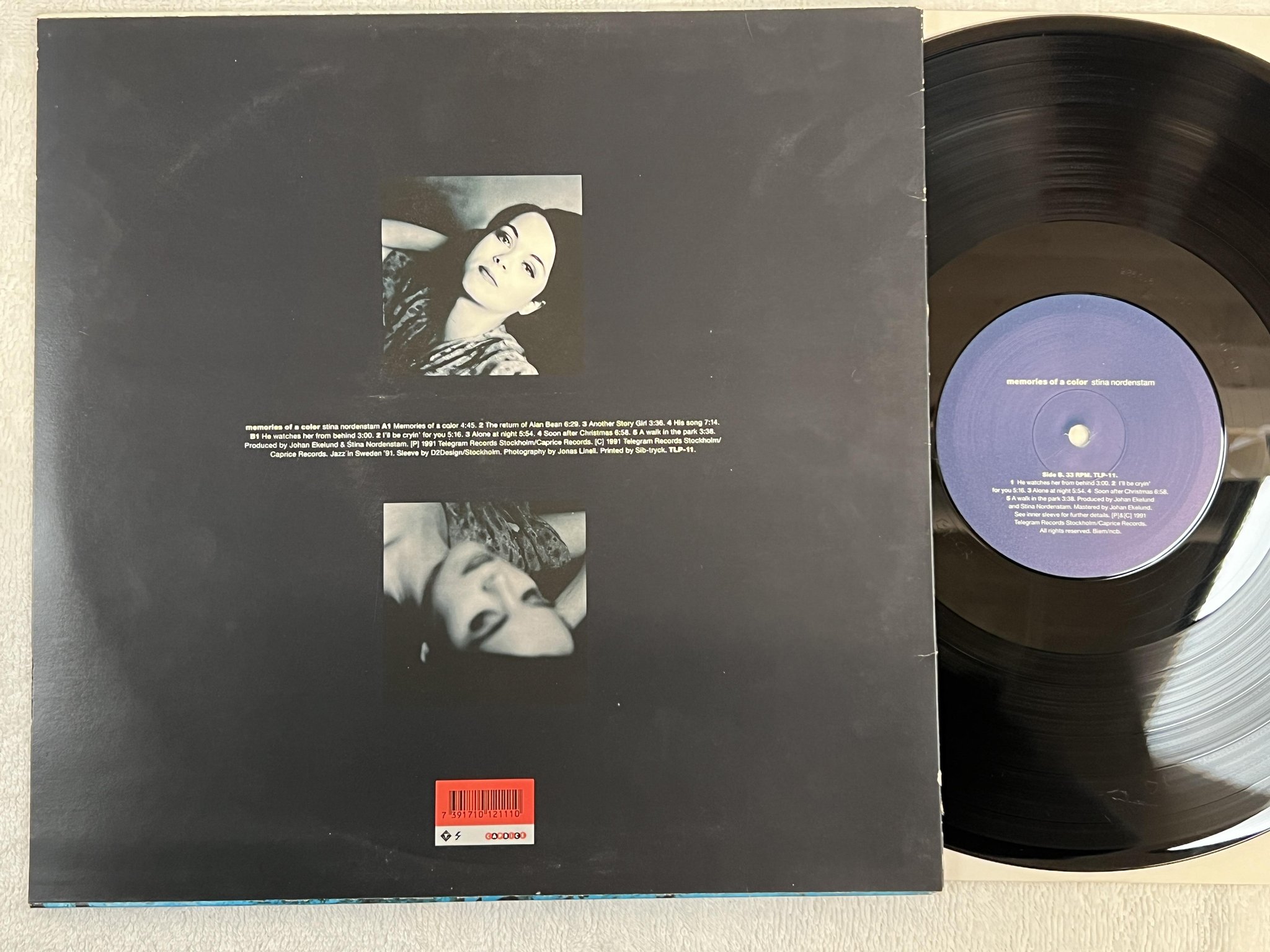 Omslagsbild för skivan STINA NORDENSTAM memories of a color LP -91 Swe TELEGRAM TLP-11 ** fem vox **