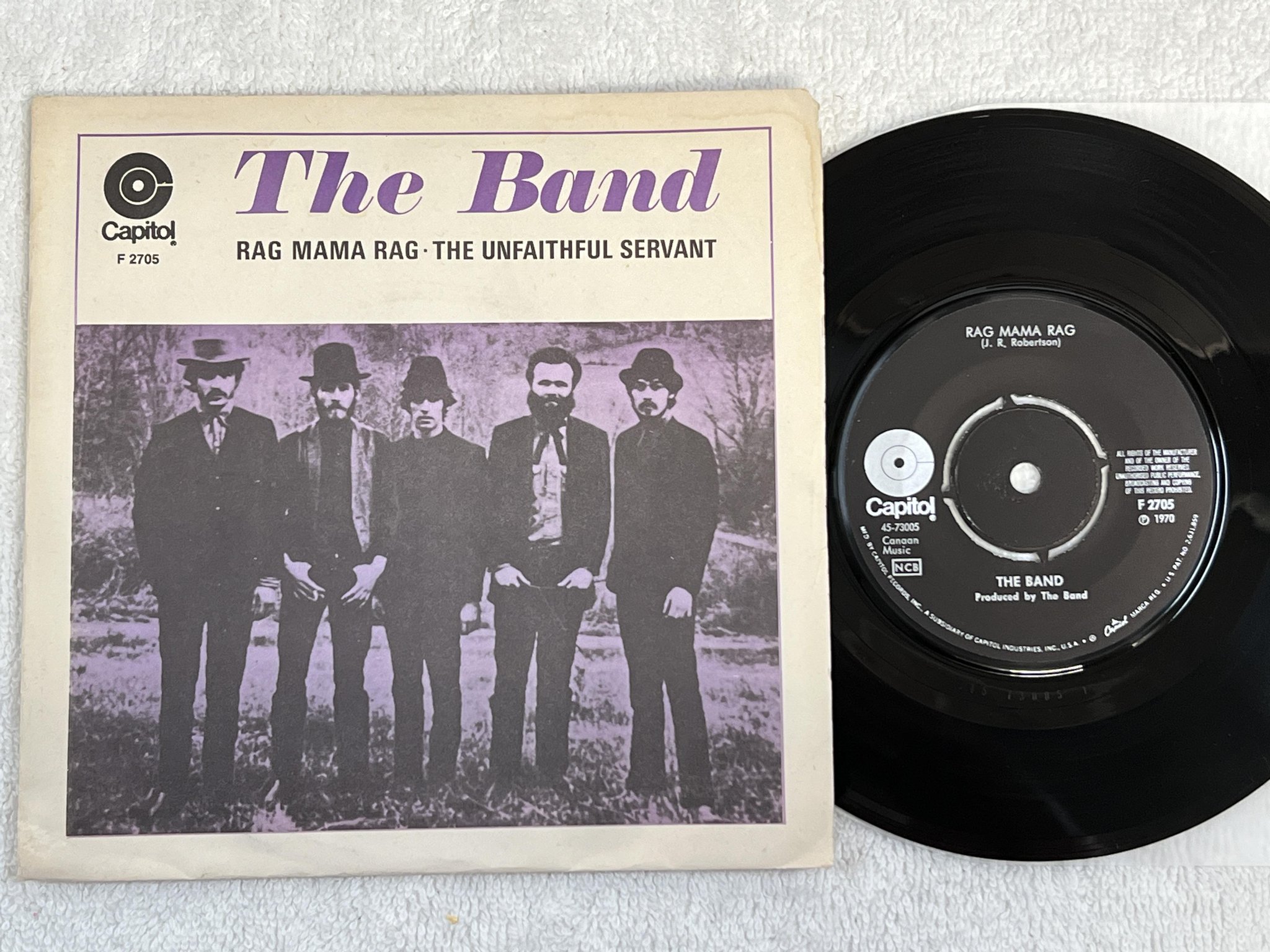 Omslagsbild för skivan THE BAND rag mama rag 7" -70 Swe CAPITOL F 2705