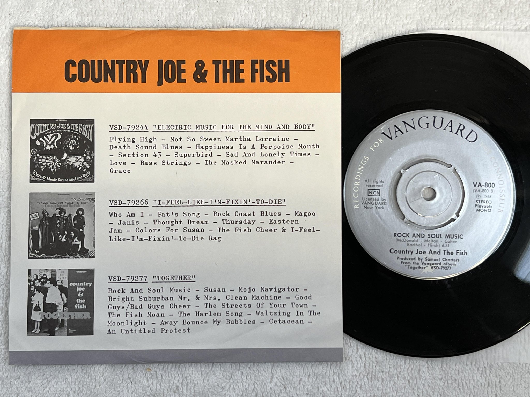 Omslagsbild för skivan COUNTRY JOE AND THE FISH the fish cheer 7" -68 VANGUARD VA-800