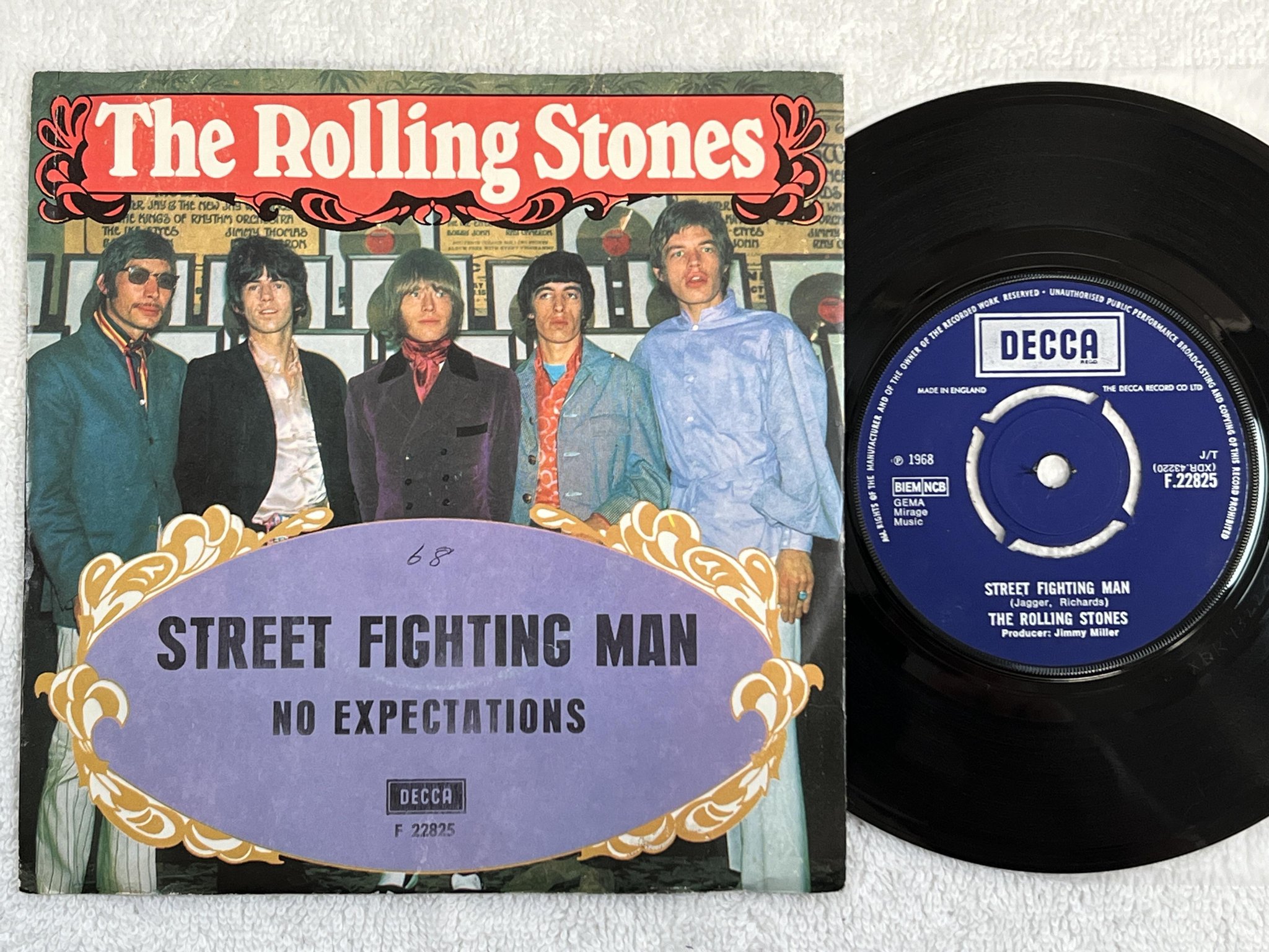 Omslagsbild för skivan THE ROLLING STONES Street Fighting Man 7" -68 Swe DECCA F 22825
