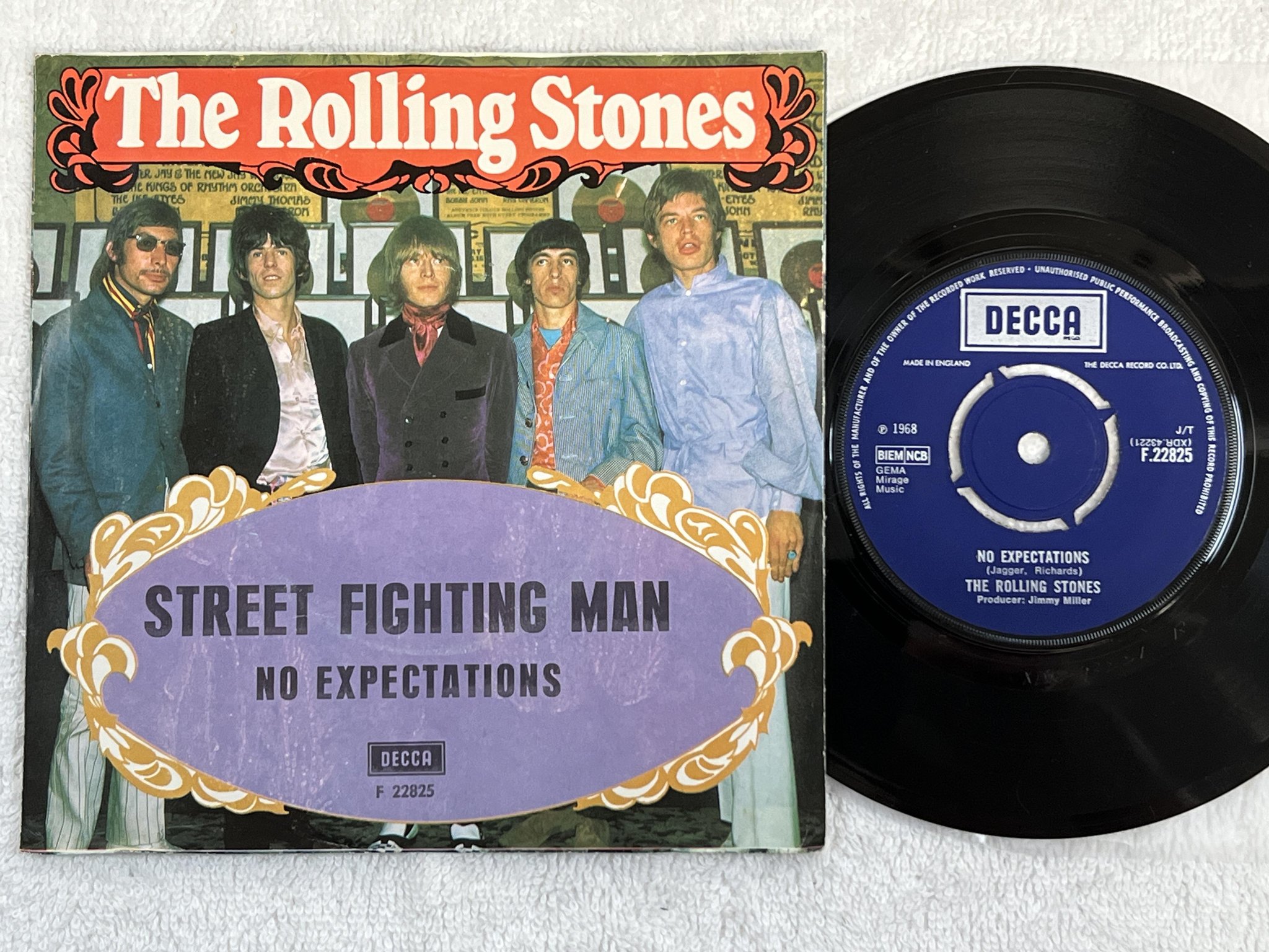 Omslagsbild för skivan THE ROLLING STONES Street Fighting Man 7" -68 Swe DECCA F 22825