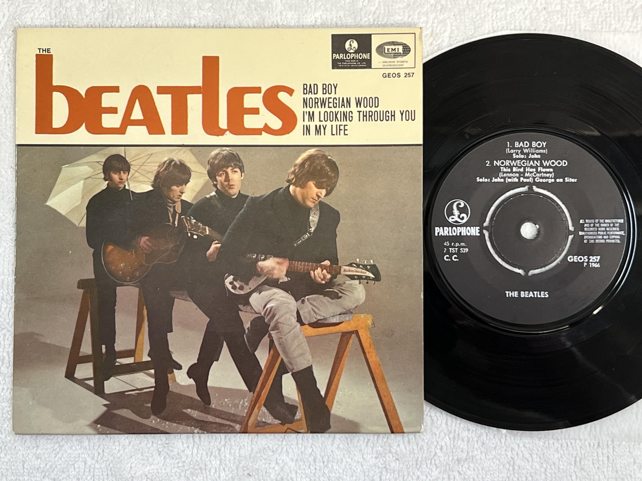 Omslagsbild för skivan THE BEATLES bad boy 7"ep -66 Swe PARLOPHONE GEOS 257 *All rights...*