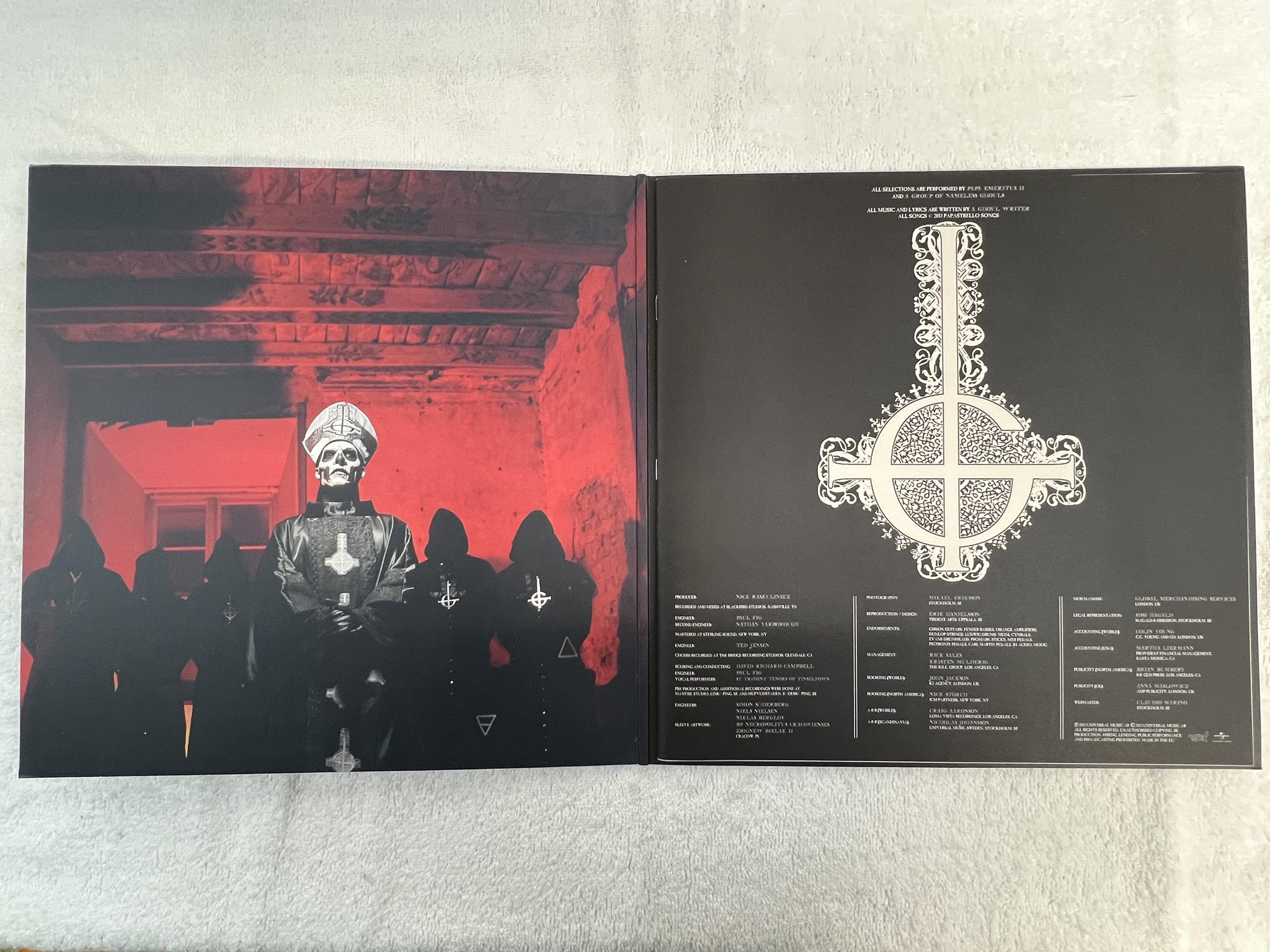 Omslagsbild för skivan GHOST Infestissumam LP 2013 universal music 060253734016 ** rare CLEAR vinyl **