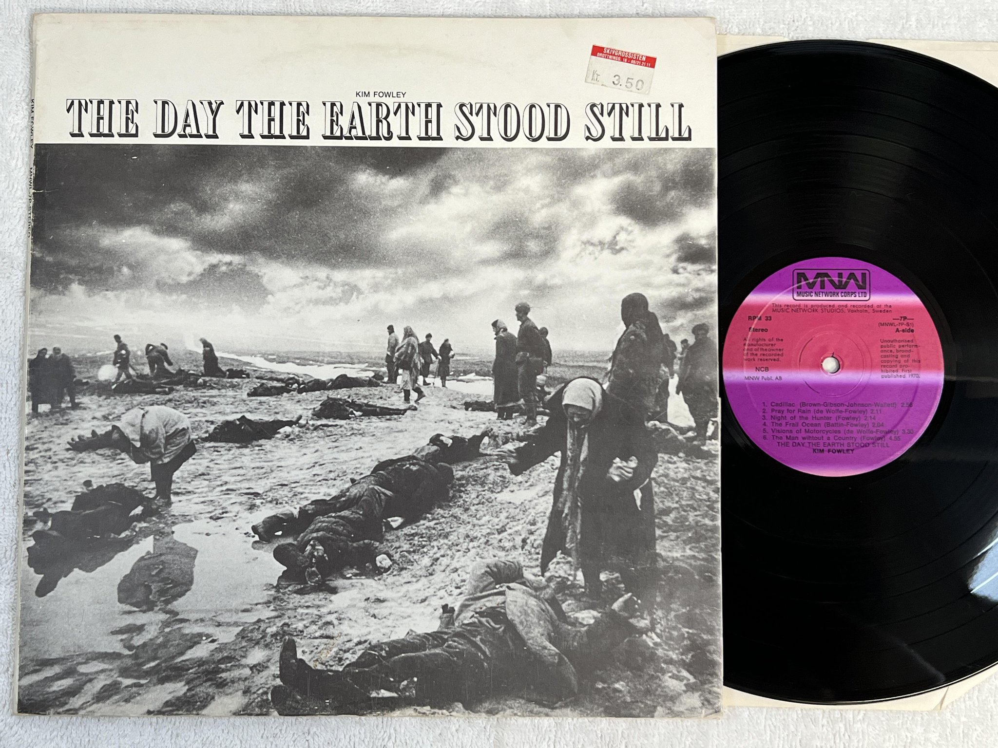 Omslagsbild för skivan KIM FOWLEY The Day The Earth Stood Still LP -70 Swe MNW MNWL-7P ** Psych **