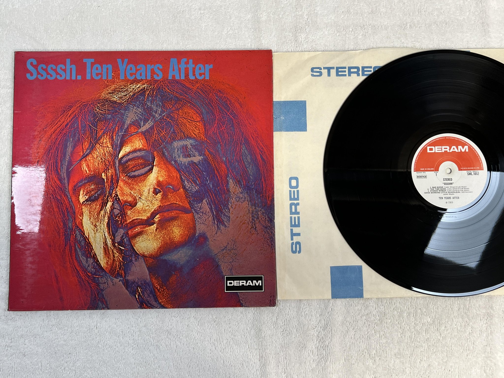 Omslagsbild för skivan TEN YEARS AFTER sssshh LP -69 UK DERAM SML 1052