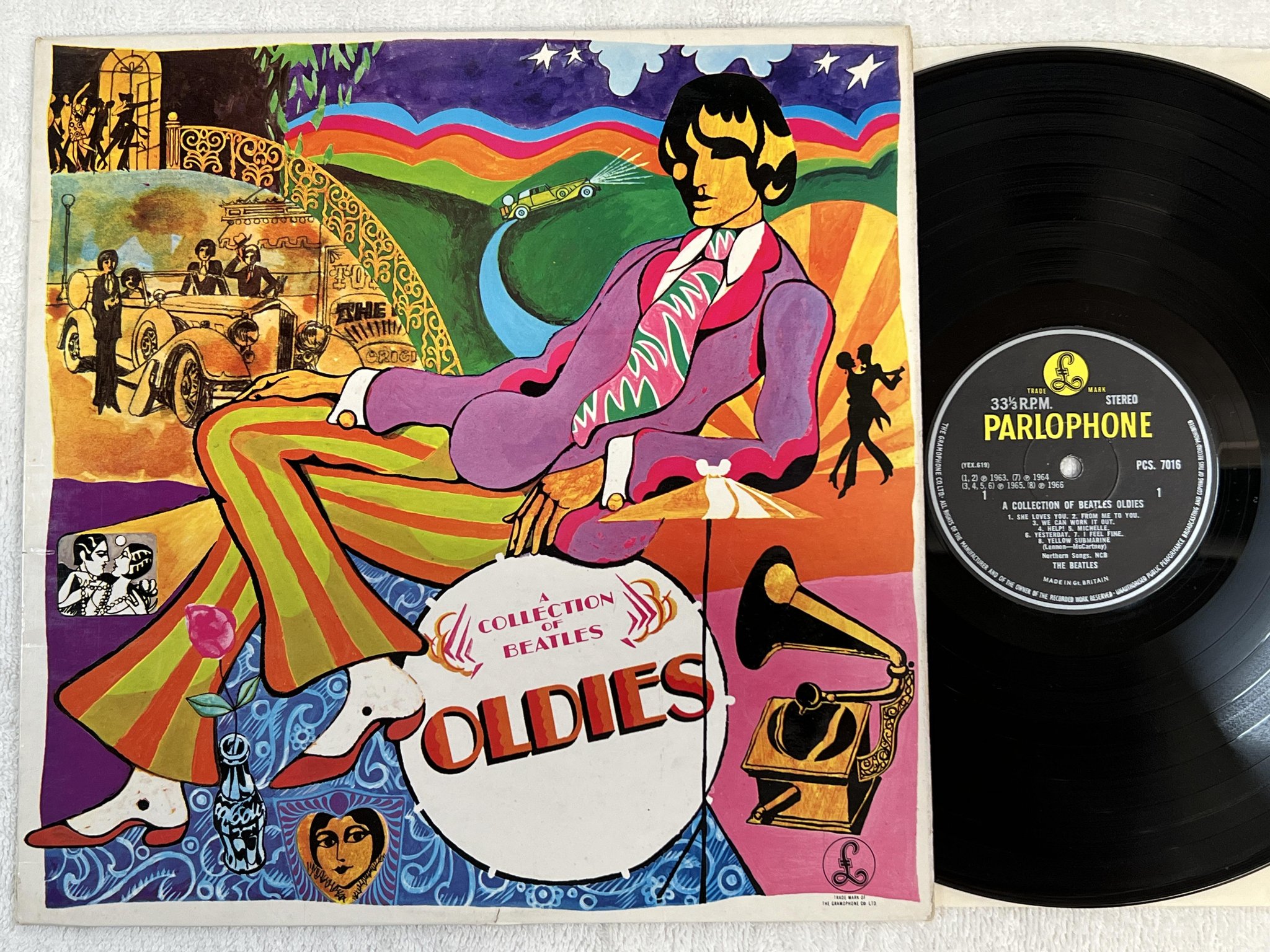 Omslagsbild för skivan THE BEATLES a collection of Beatles oldies LP UK PARLOPHONE PCS 7016