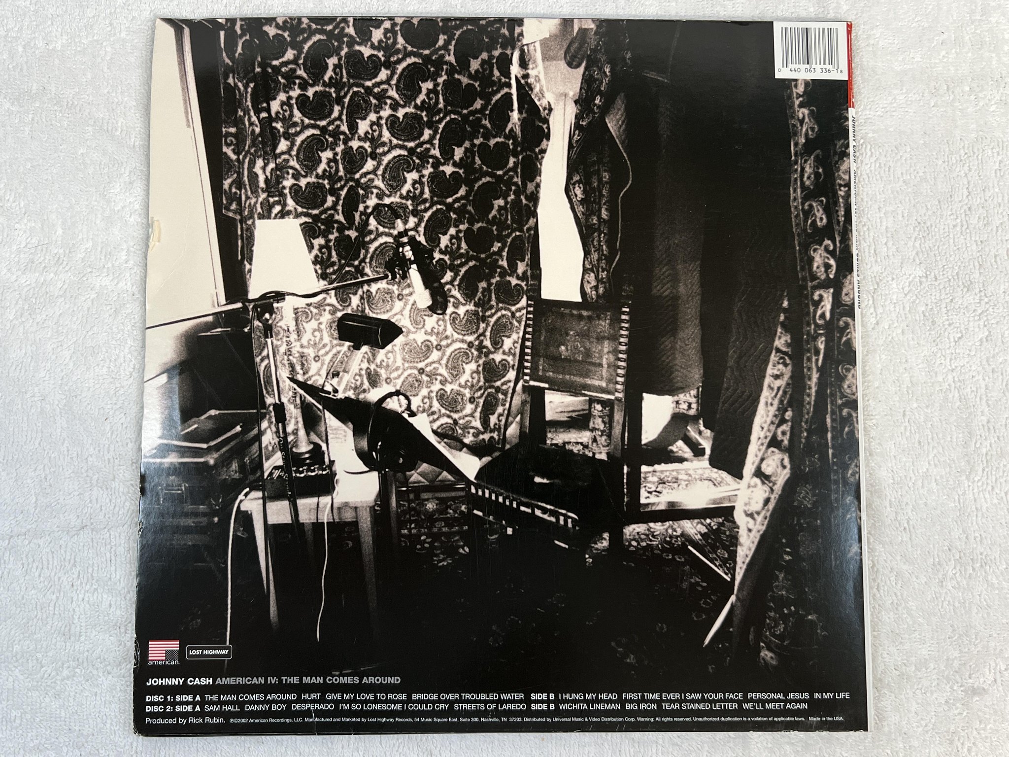 Omslagsbild för skivan CASH American IV: The Man Comes Around 2xLP 2002 US AMERICAN ** VERY RARE **