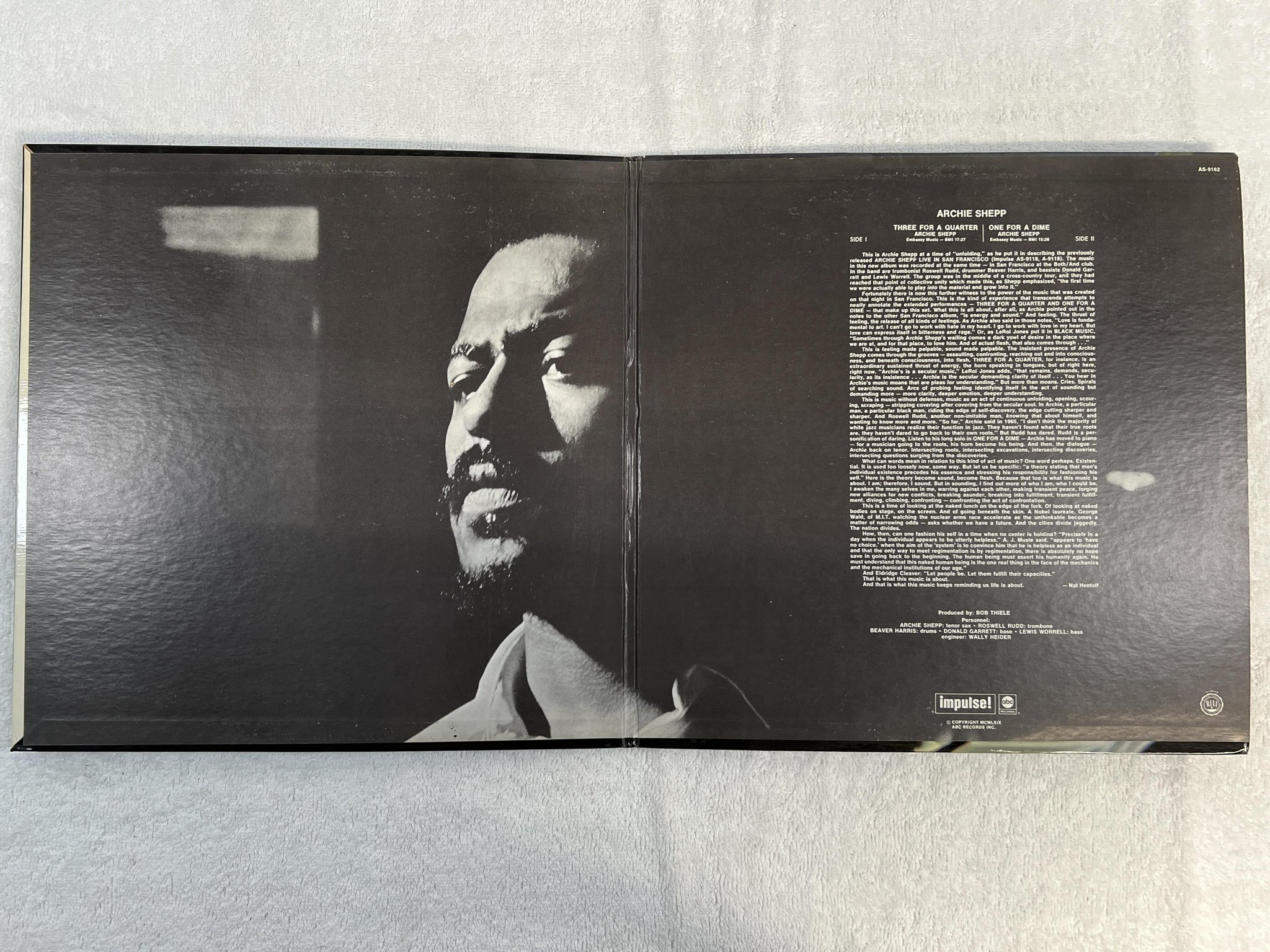 Omslagsbild för skivan ARCHIE SHEPP three for a quarter one for a dime LP US IMPULSE AS 9162