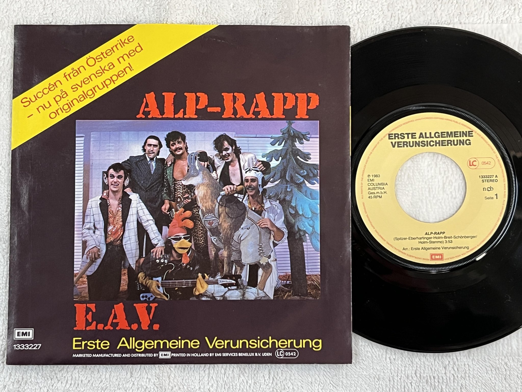 Omslagsbild för skivan E.A.V. Alp-Rapp 7" -83 Swe EMI 1333227 *** TIDIG & SVÅR SVENSK RAP SJUA ****