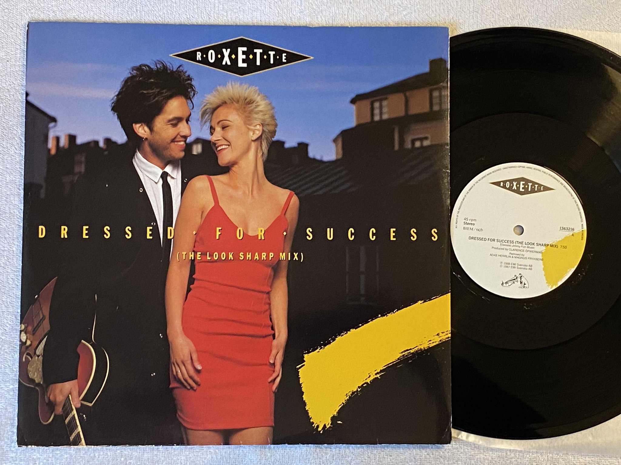 Omslagsbild för skivan ROXETTE dressed for success 12"single -88 Swe EMI Svenska 1363216