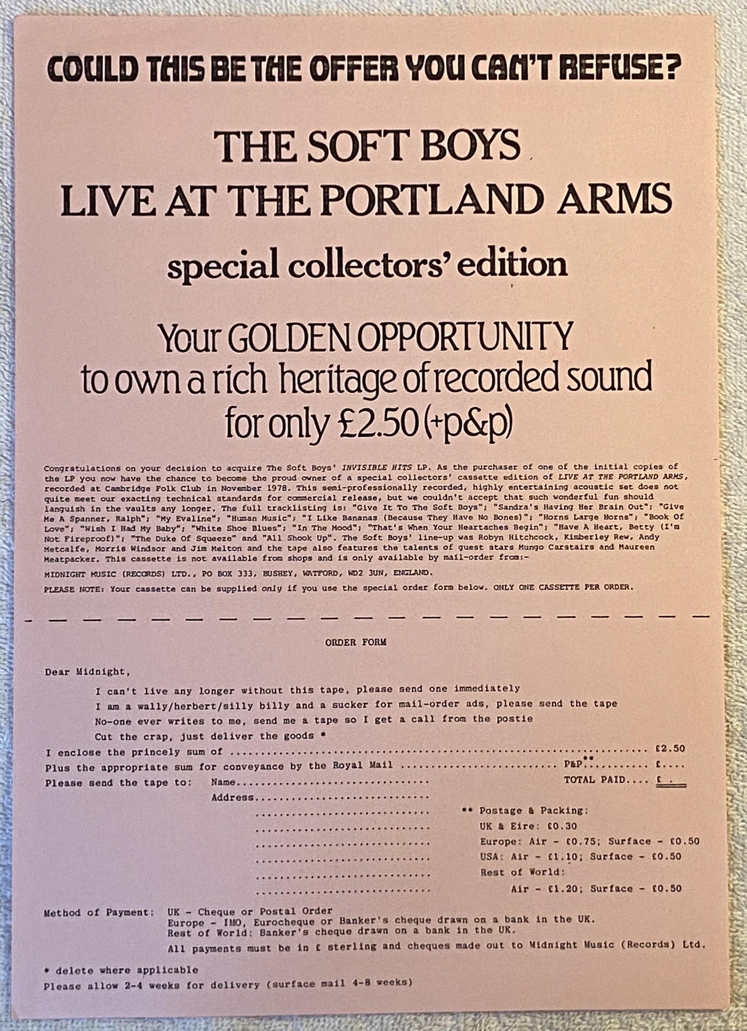 Omslagsbild för skivan THE SOFT BOYS Invisible Hits LP -83 UK midnight music CHIME 00.02