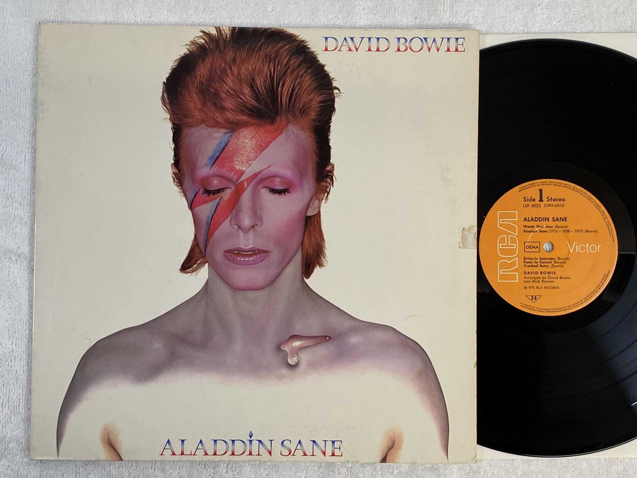 Omslagsbild för skivan DAVID BOWIE Alladin Sane LP -73 Ger RCA LSP 4852