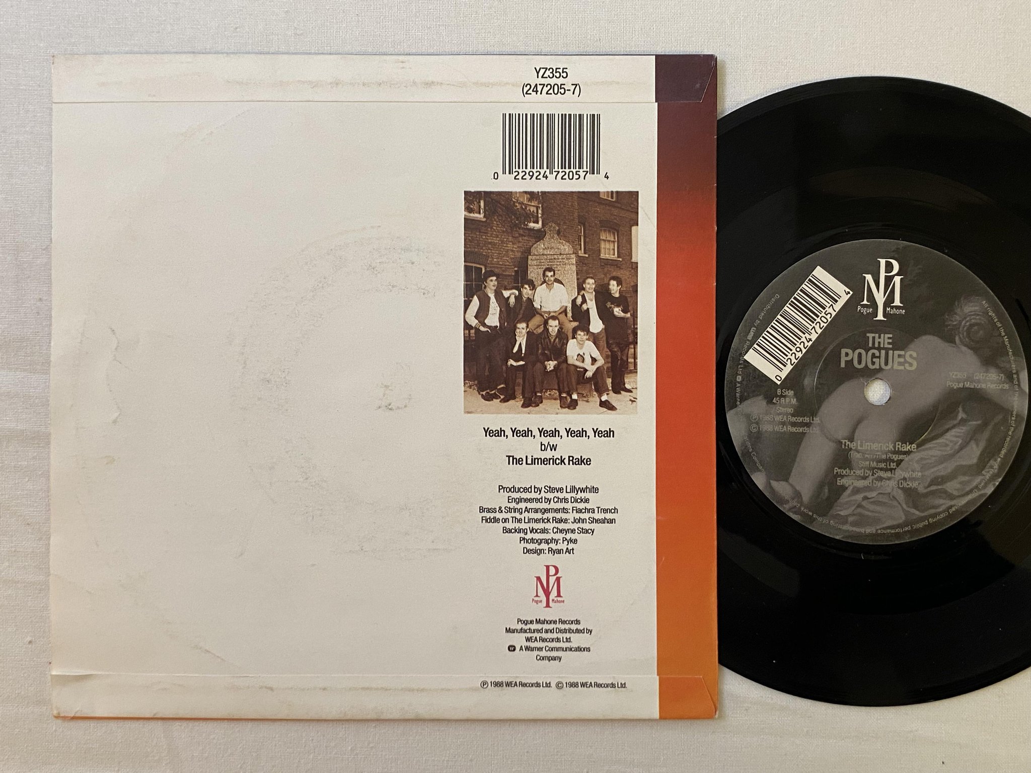 Omslagsbild för skivan THE POGUES Yeah, Yeah, Yeah, Yeah, Yeah 7" -88 pogue mahone 247205-7