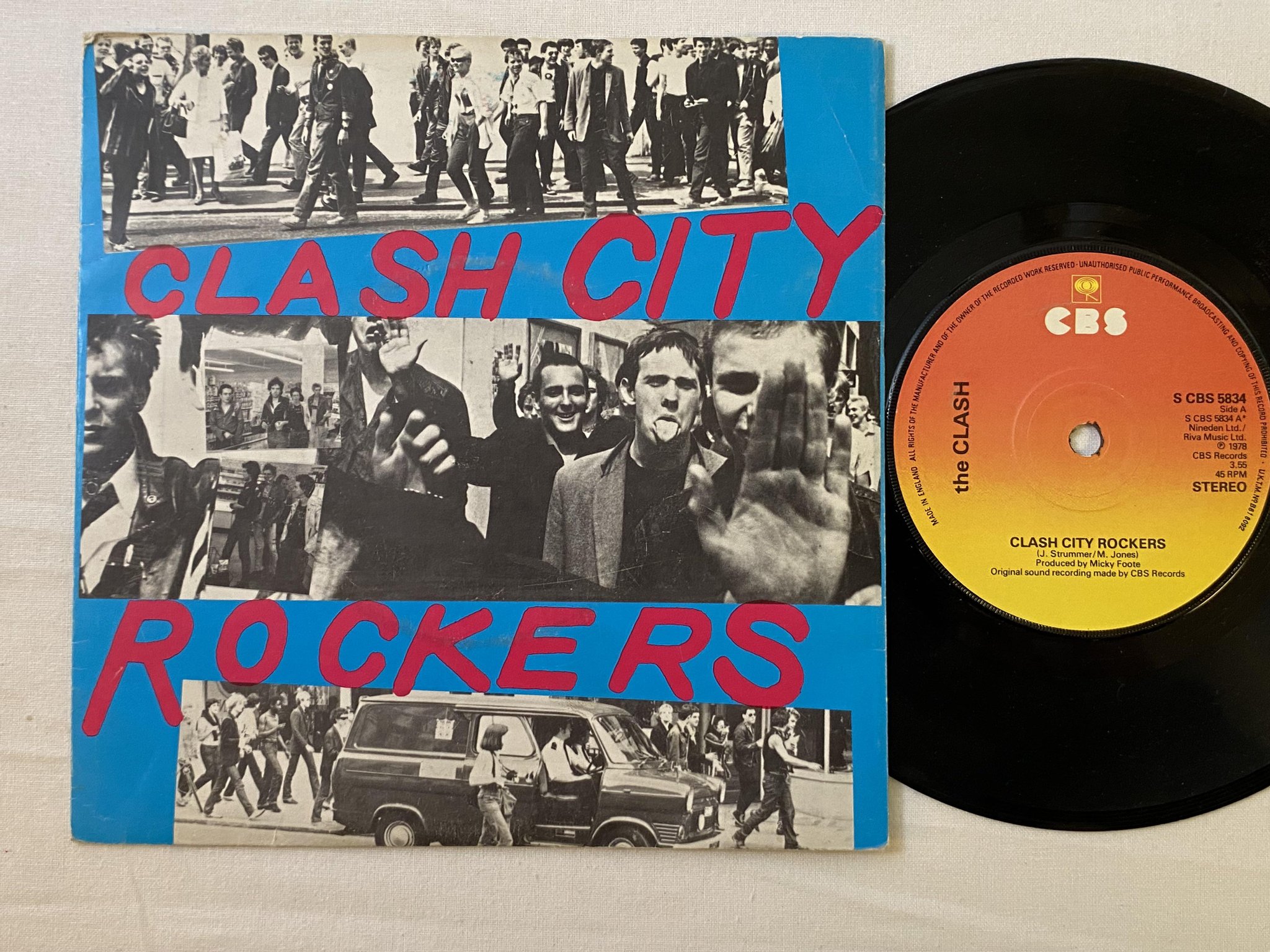 Omslagsbild för skivan THE CLASH Clash City Rockers 7" -78 UK S CBS 5834