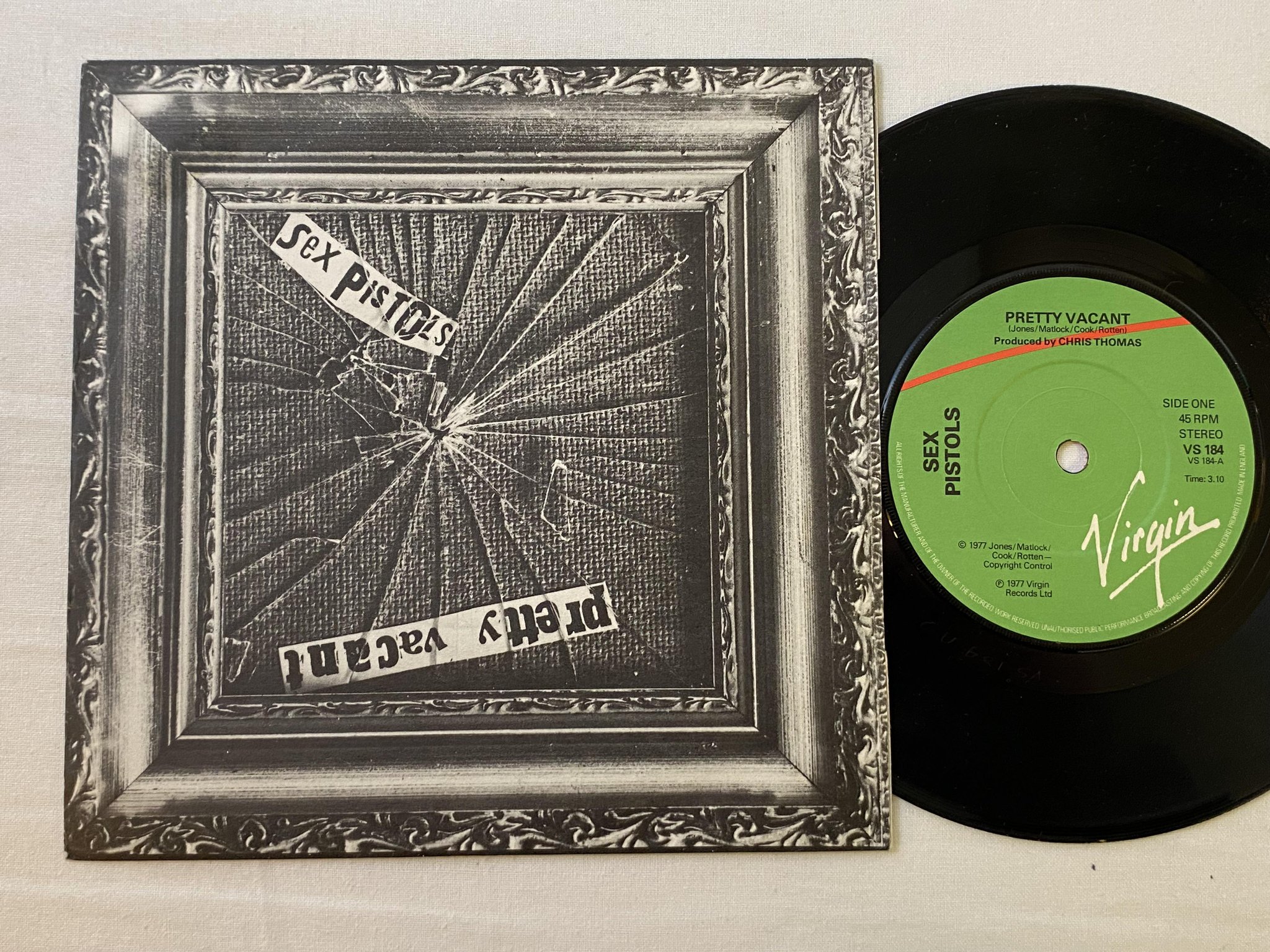Omslagsbild för skivan SEX PISTOLS pretty vacant 7" -77 UK VIRGIN VS 184