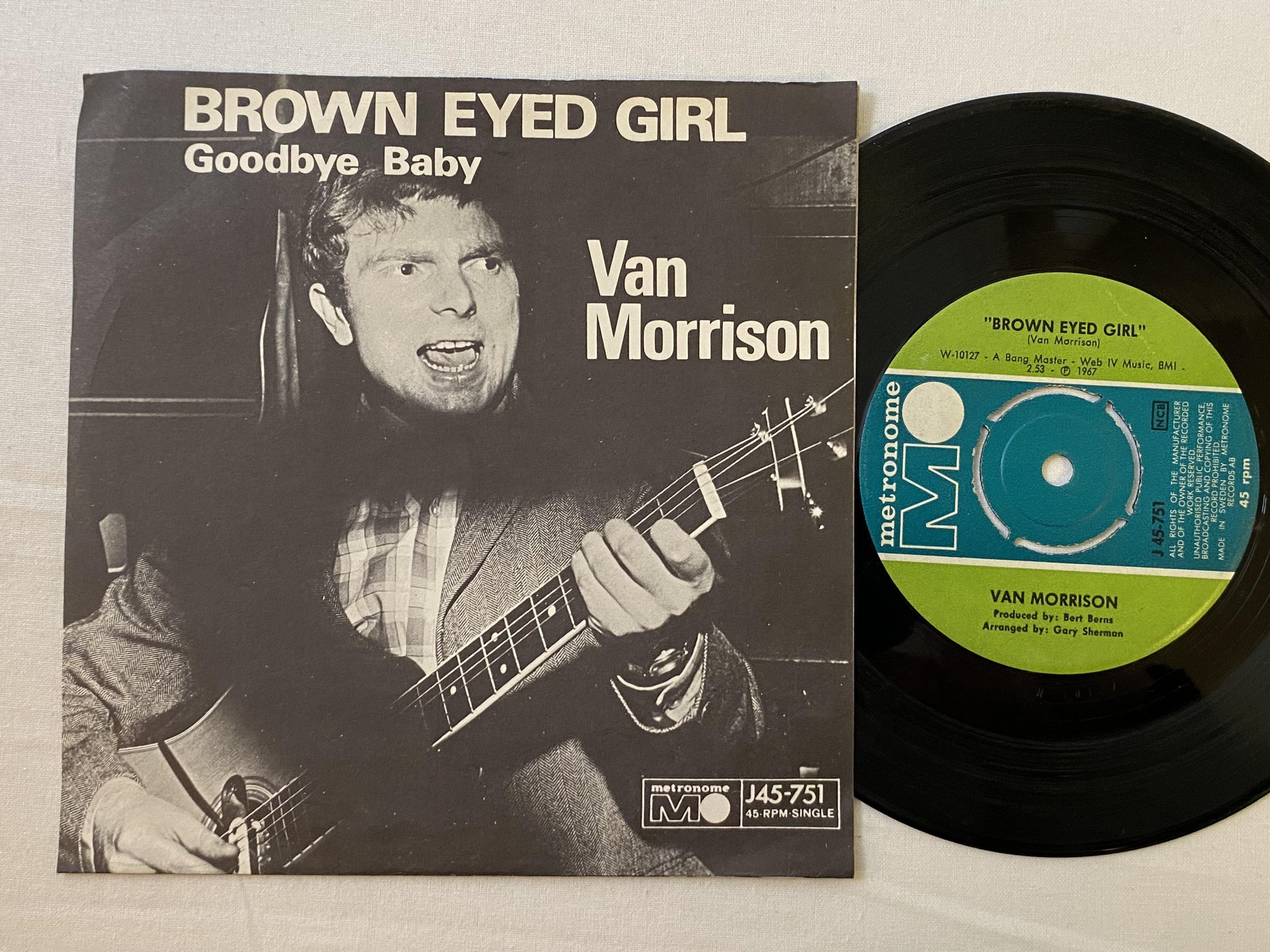 Omslagsbild för skivan VAN MORRISON brown eyed girl 7" -67 Swe METRONOME J45-751 *** R A R E ***