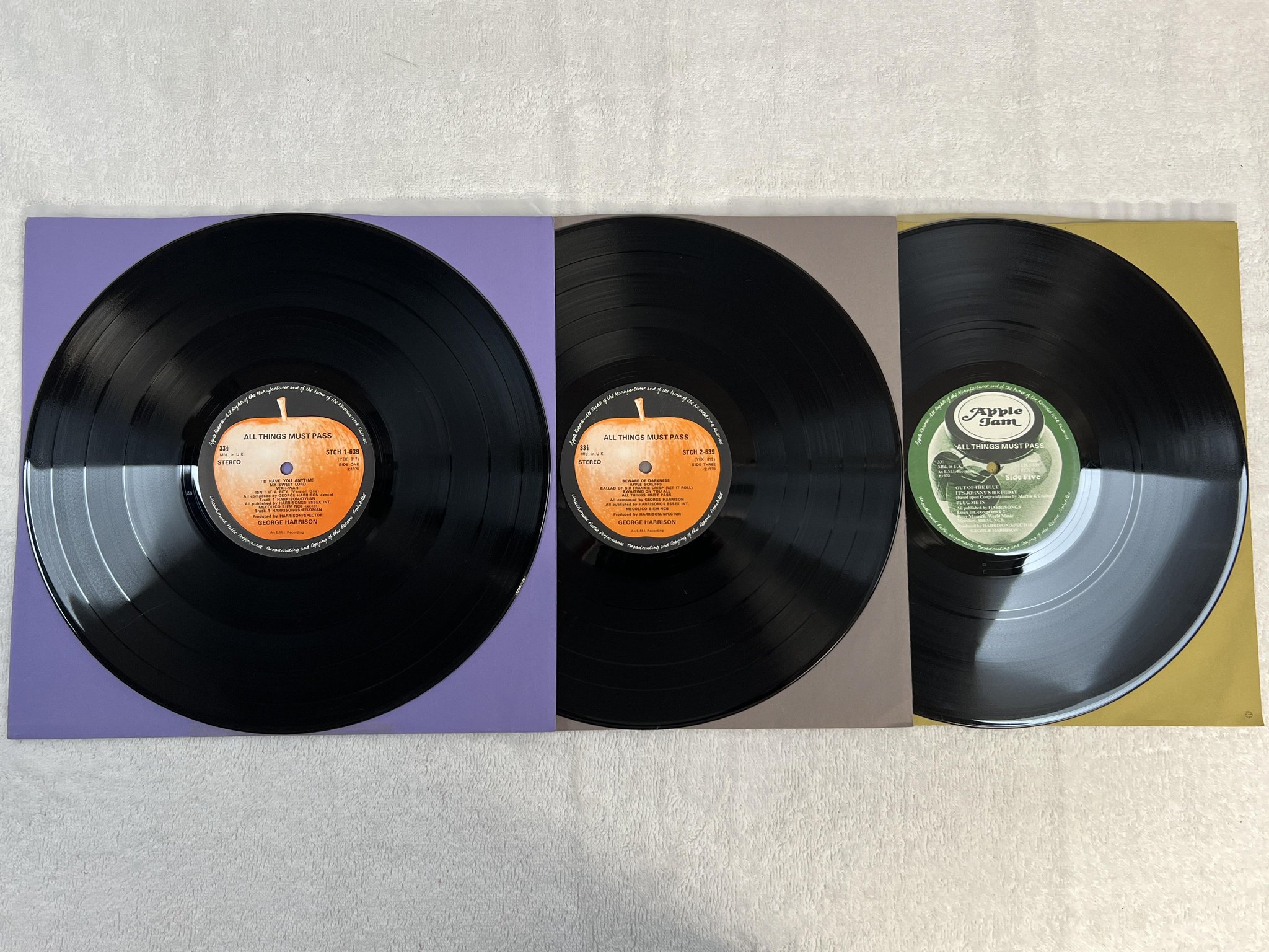 Omslagsbild för skivan GEORGE HARRISON all things must pass 3xLP box set -70 US APPLE STCH 639