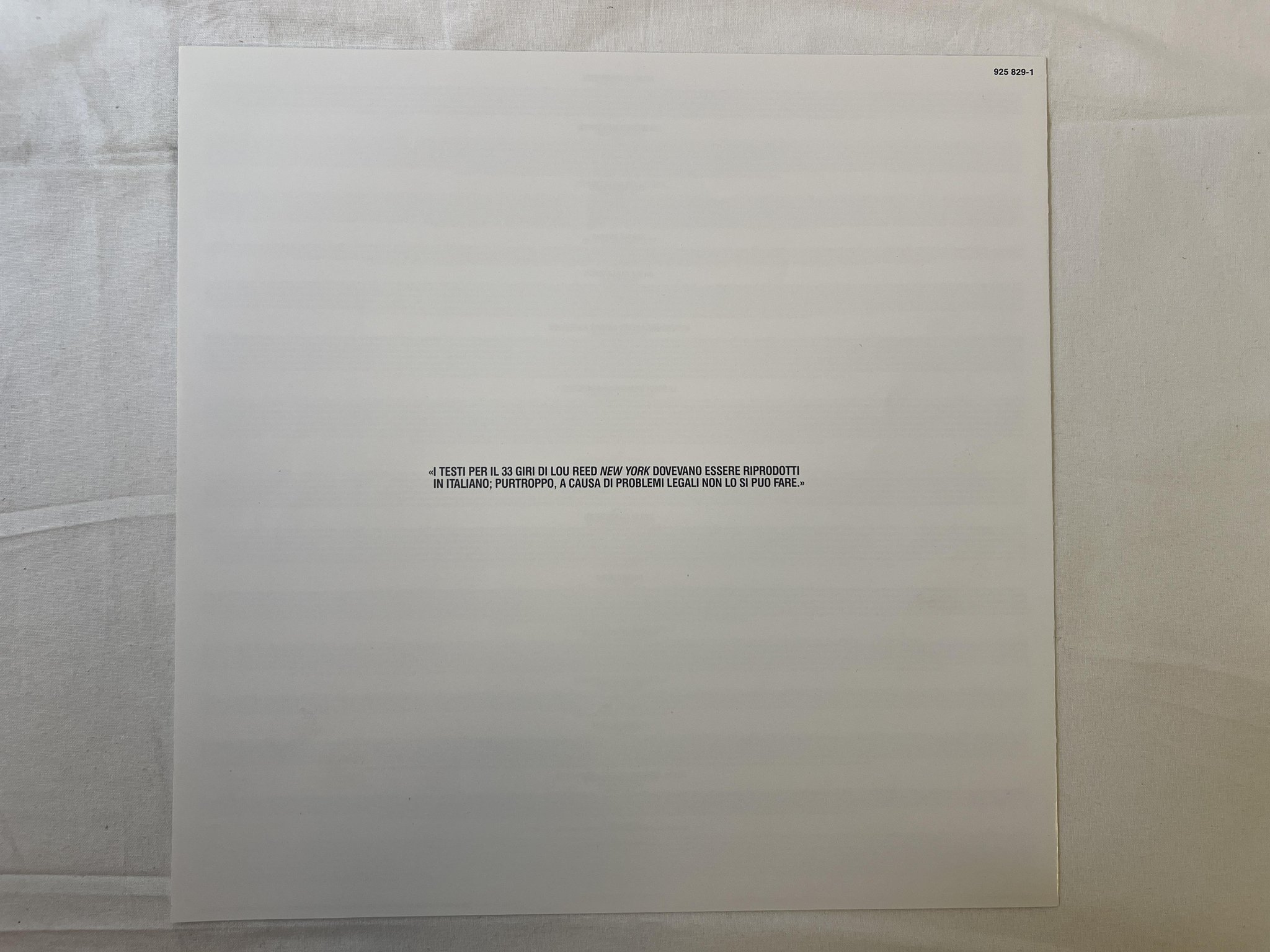 Omslagsbild för skivan LOU REED New York LP -89 Ger SIRE 925829-1