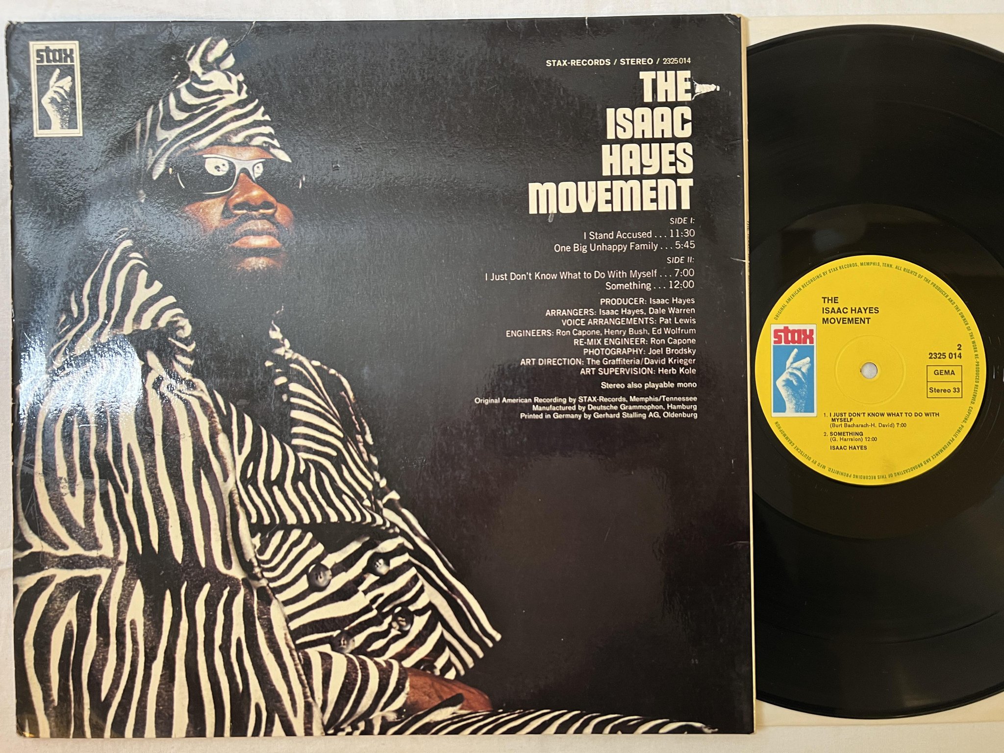 Omslagsbild för skivan THE ISAAC HAYES MOVEMENT s/t LP -71 Ger STAX 2325 014