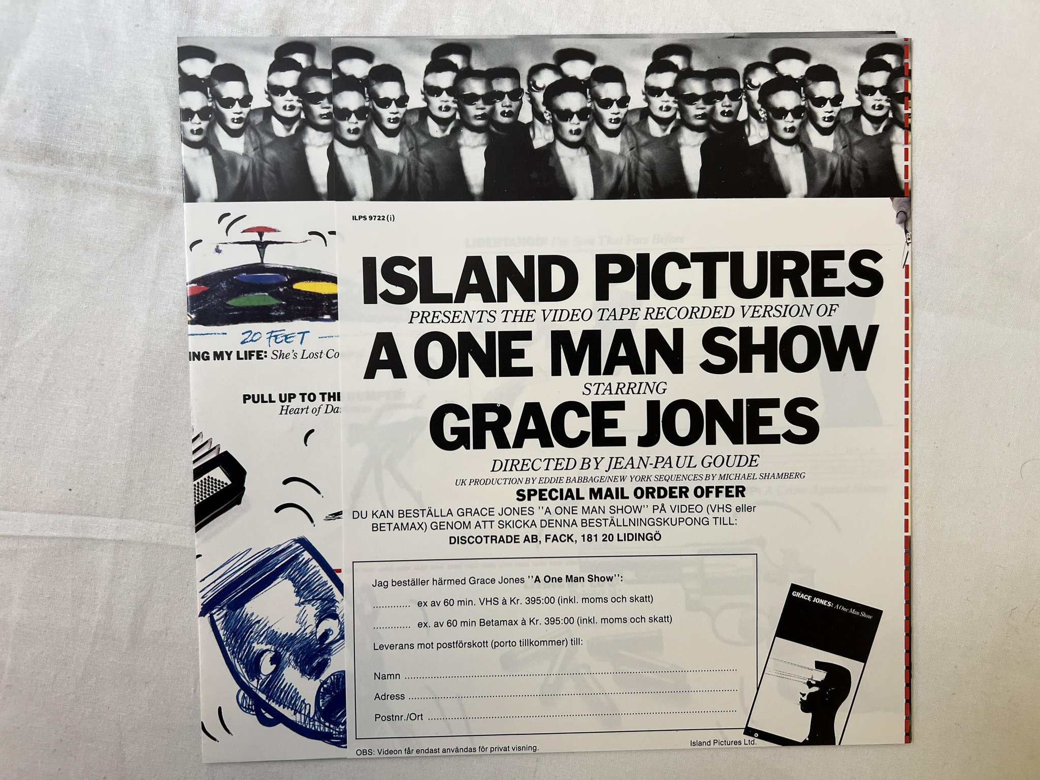 Omslagsbild för skivan GRACE JONES living my life LP -82 ncb ISLAND ILPS-9722