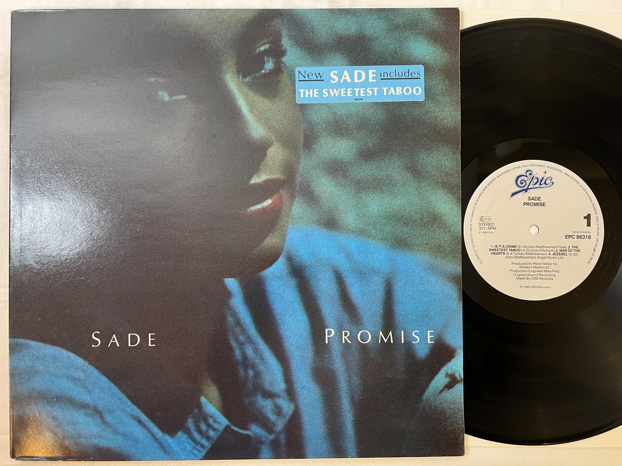 Omslagsbild för skivan SADE promise LP -85 Hol EPIC EPC 86318