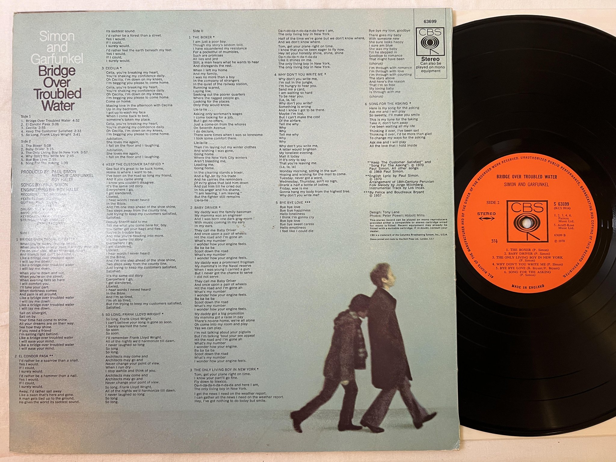 Omslagsbild för skivan SIMON & GARFUNKEL bridge over troubled water LP -70 UK CBS S 63699