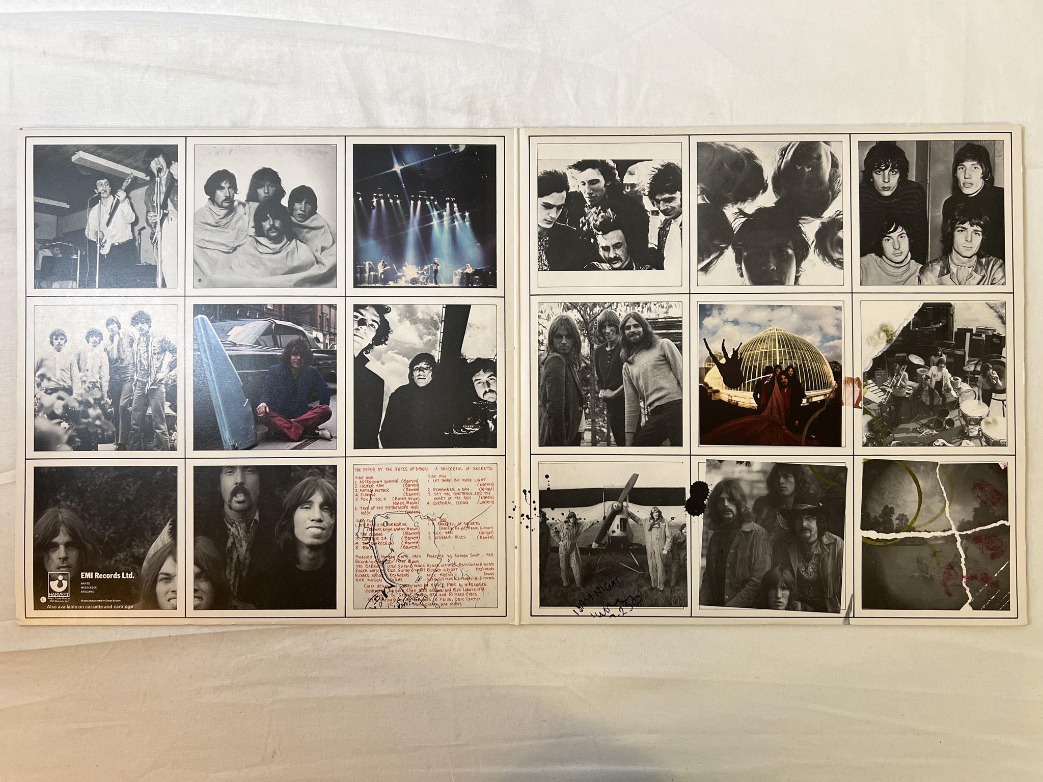 Omslagsbild för skivan PINK FLOYD a nice pair 2xLP UK HARVEST SHSP 4031 *** 2 great albums in 1 ***