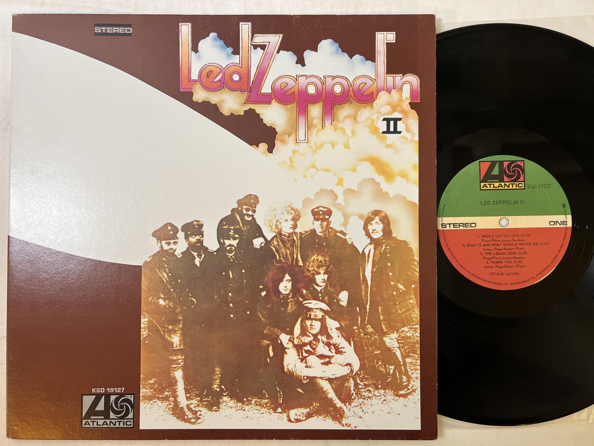 Omslagsbild för skivan LED ZEPPELIN II LP Can ATLANTIC KSD 19127