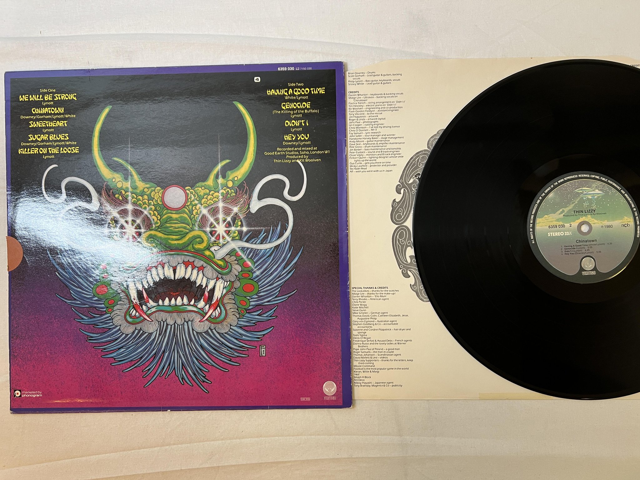 Omslagsbild för skivan THIN LIZZY chinatown LP -80 ncb VERTIGO 6359030