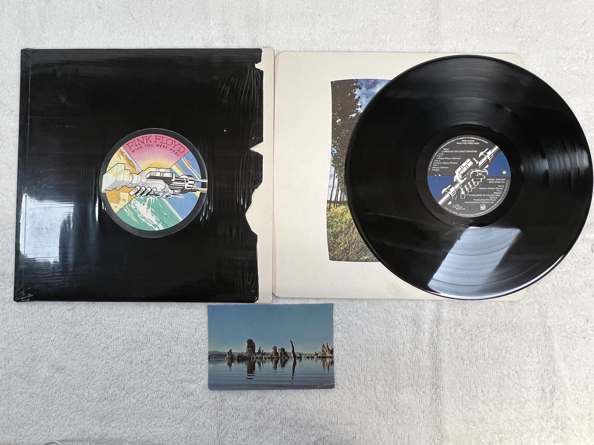 Omslagsbild för skivan PINK FLOYD wish you were here LP -75 UK HARVEST SHVL 814 *** w/ black shrink ***