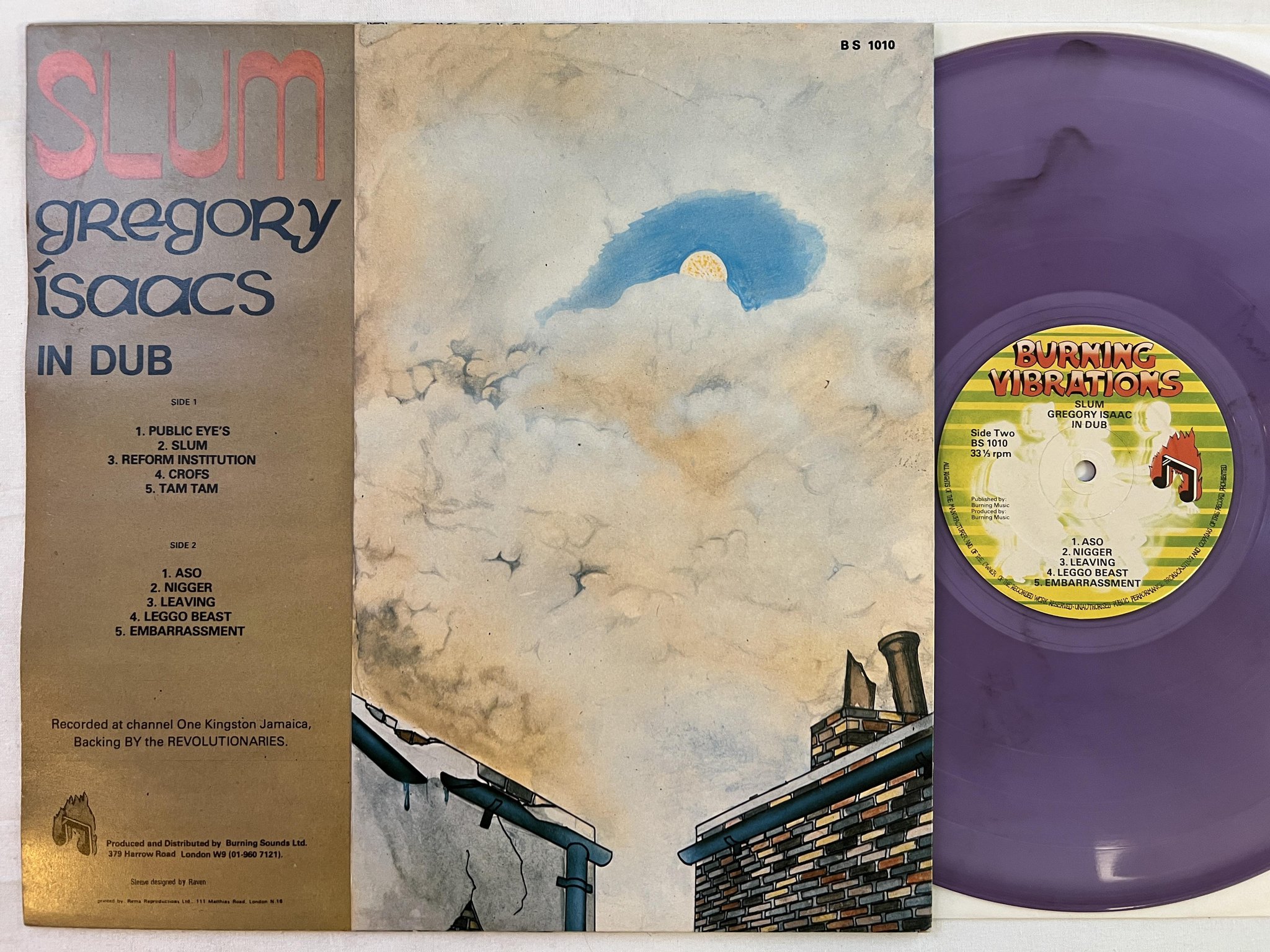 Omslagsbild för skivan GREGORY ISAAC slum in dub LP -79 UK BURNING VIBRATIONS BS 1010 * purple vinyl *