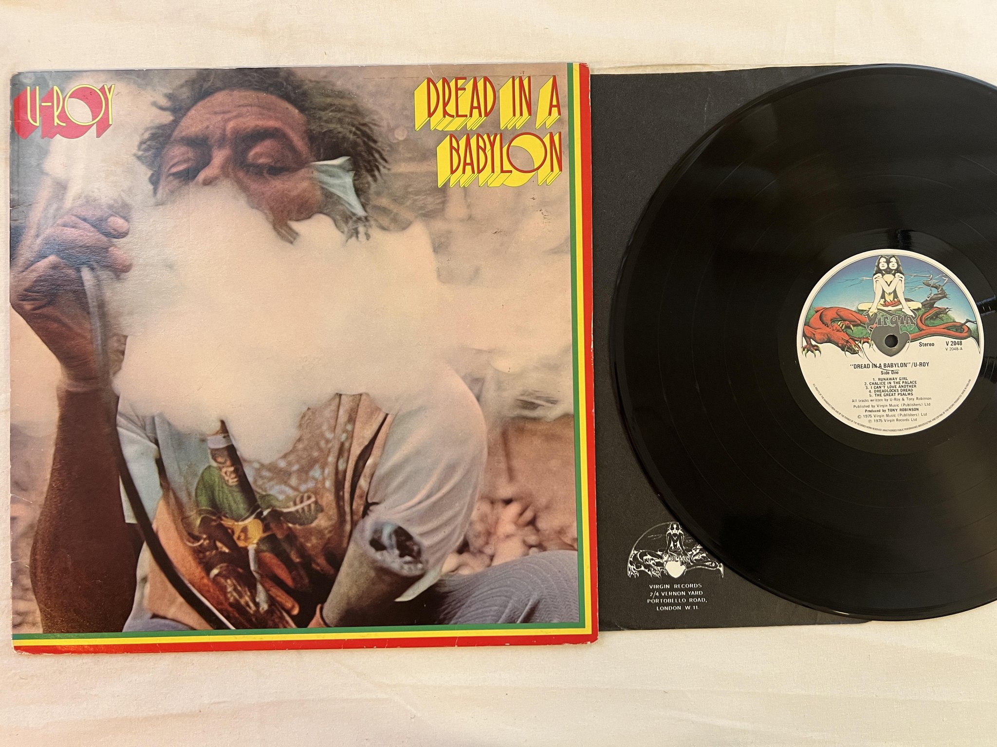 Omslagsbild för skivan U ROY dread in a Babylon LP -75 UK VIRGIN V2048 *** CLASSIC ***