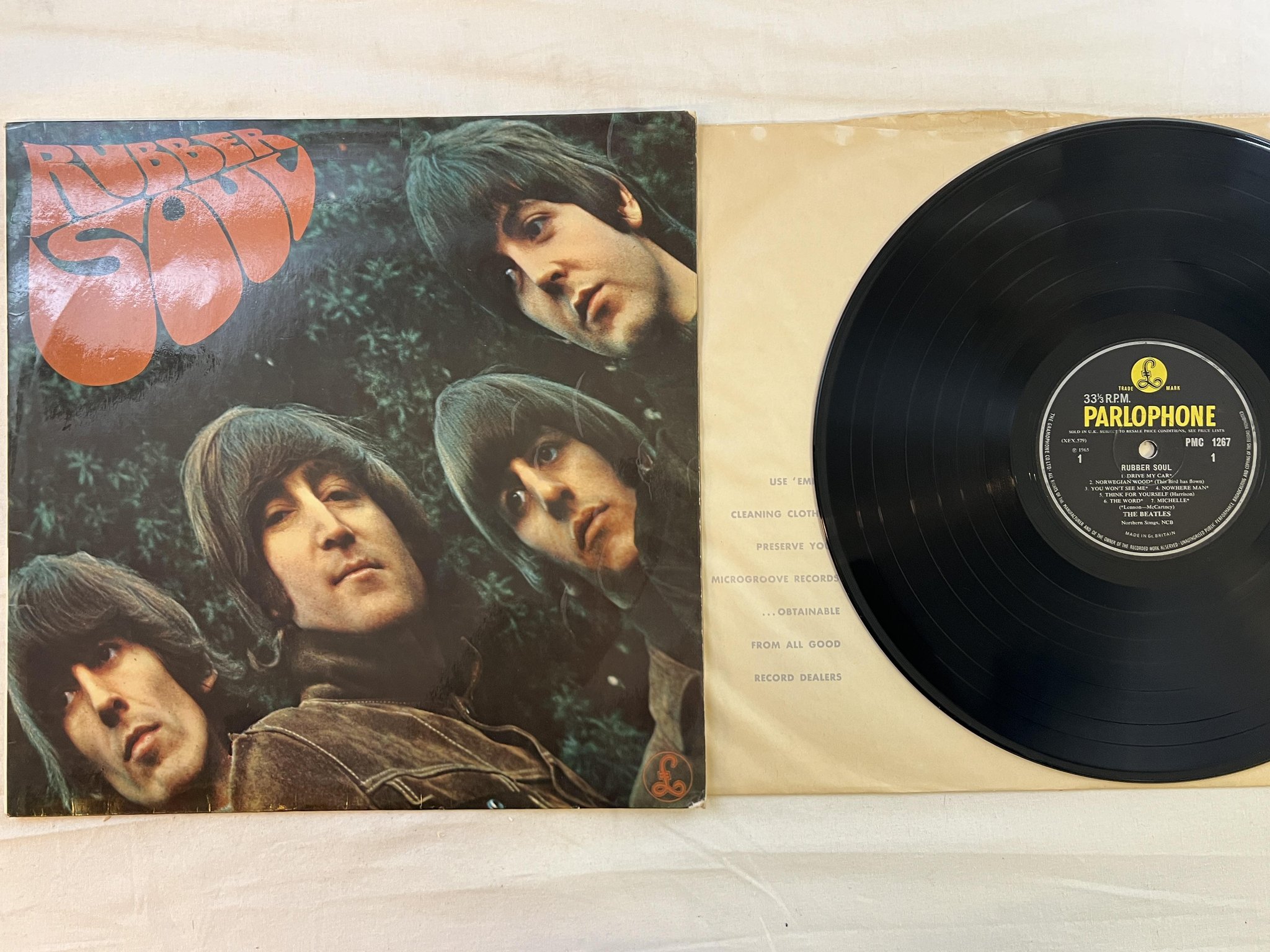 Omslagsbild för skivan THE BEATLES rubber soul LP -65 UK PARLOPHONE PMC 1267 *** LOUD CUT ***