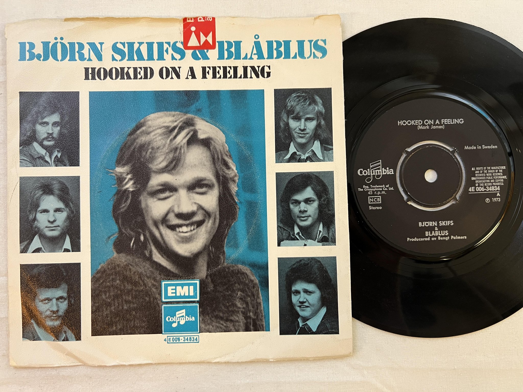 Omslagsbild för skivan BJÖRN SKIFS & BLÅBLUS hooked on a feeling 7"single -73 Swe COLUMBIA 4E 006-34834