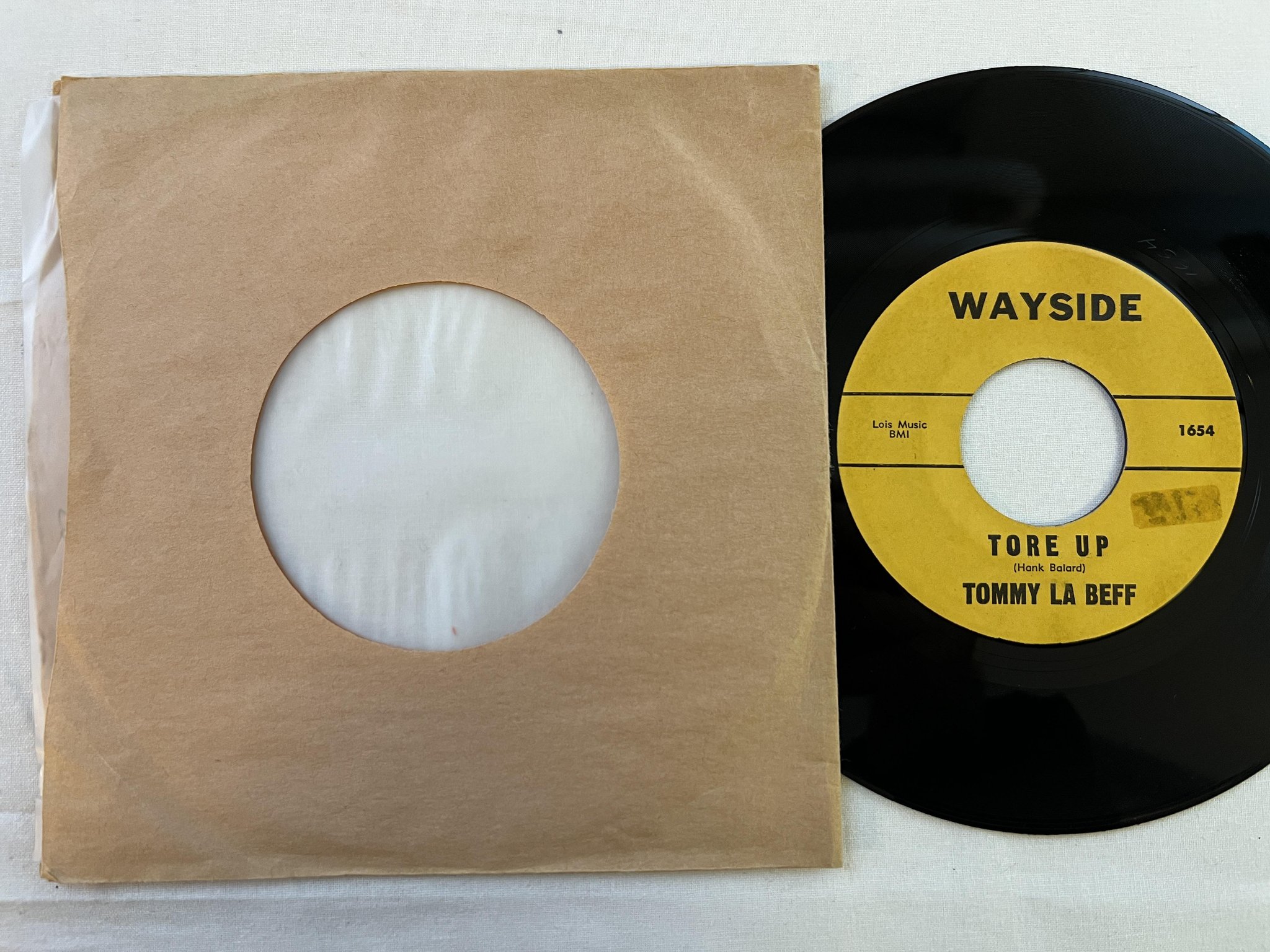 Omslagsbild för skivan TOMMY LA BEFF lonely 7" re WAYSIDE 1653 *** Texas Rockabilly ***