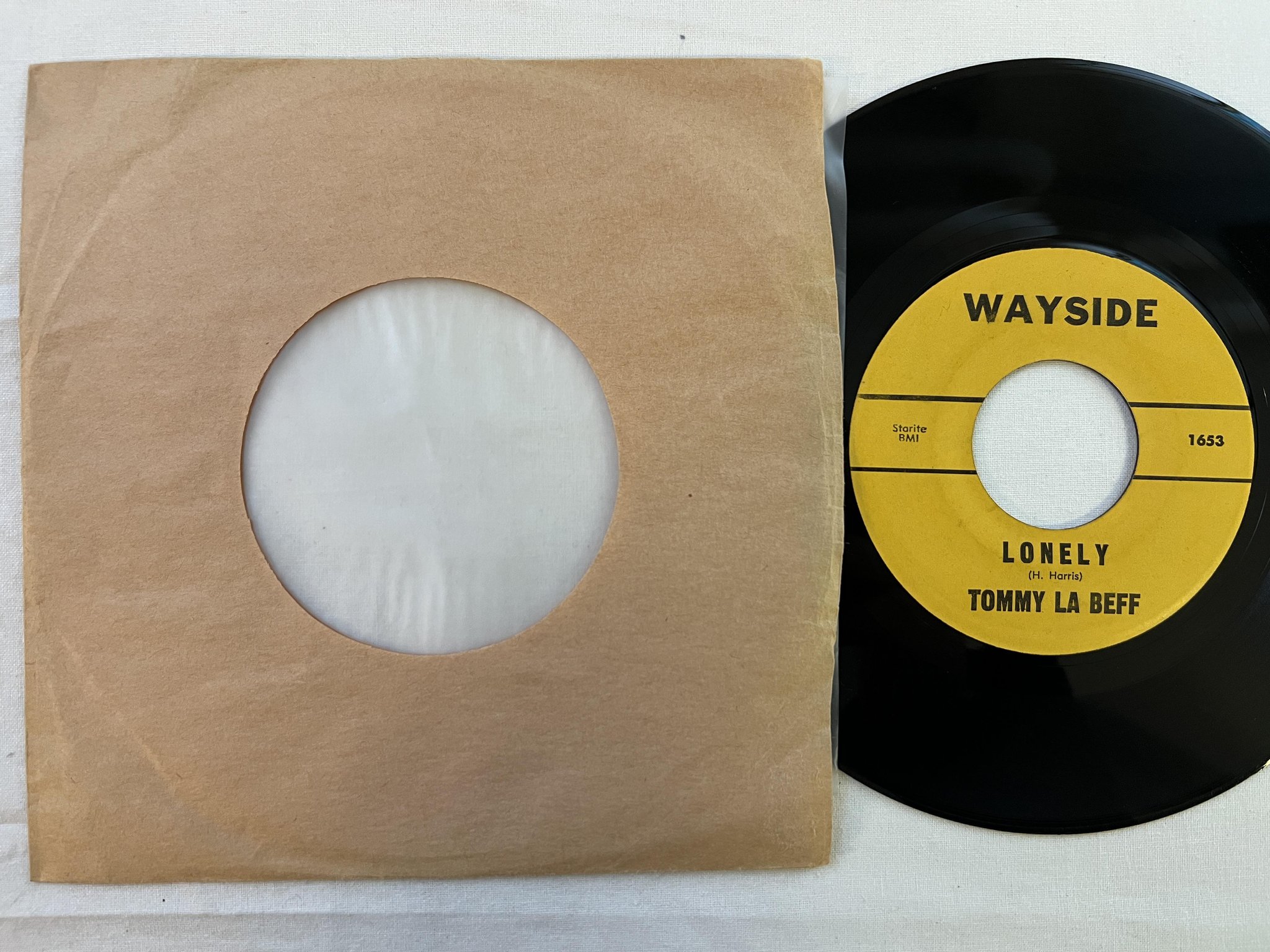 Omslagsbild för skivan TOMMY LA BEFF lonely 7" re WAYSIDE 1653 *** Texas Rockabilly ***