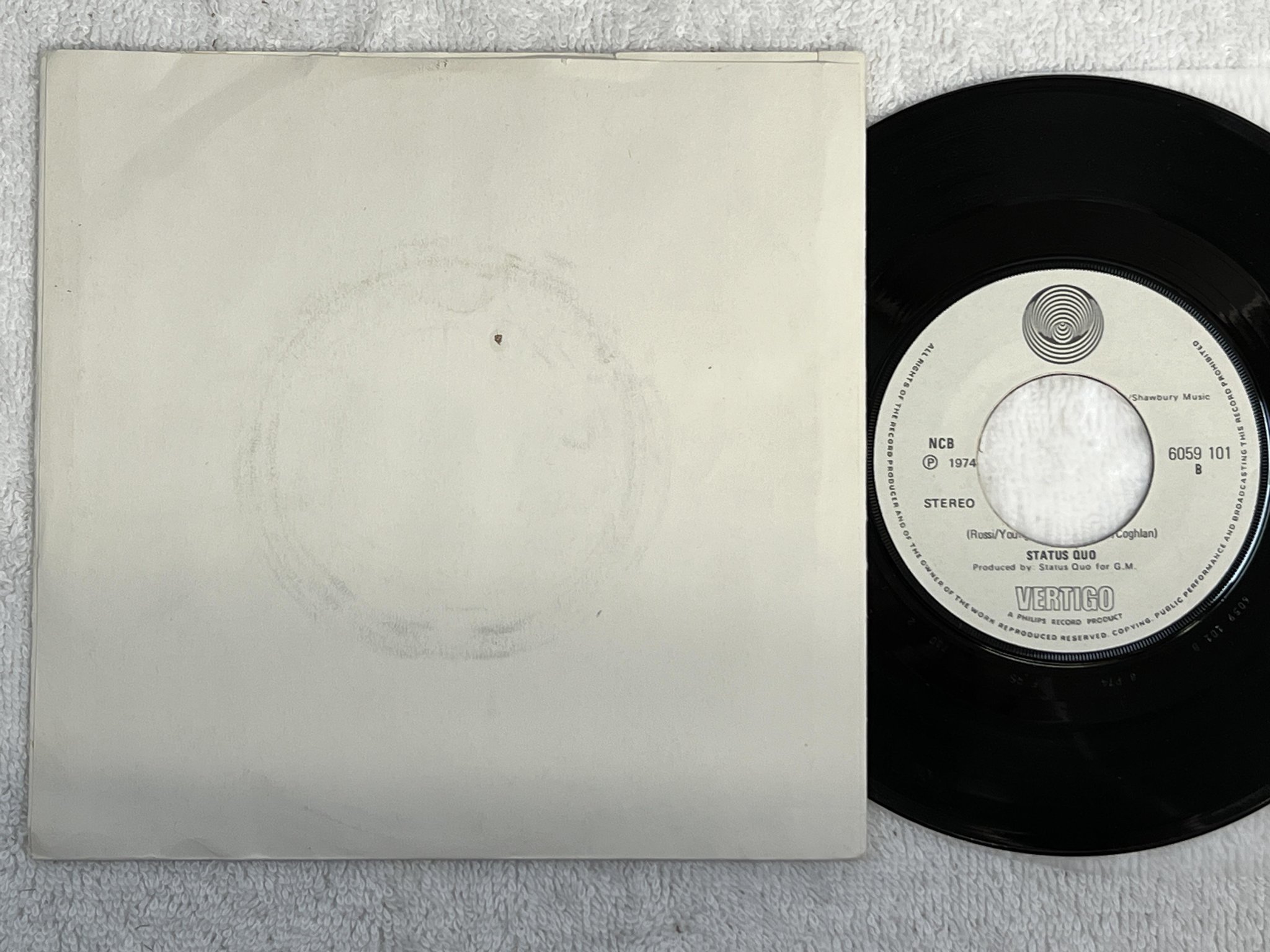 Omslagsbild för skivan STATUS QUO Break The Rules 7" -74 Norway VERTIGO 6059 101 ** RARE SLEEVE **