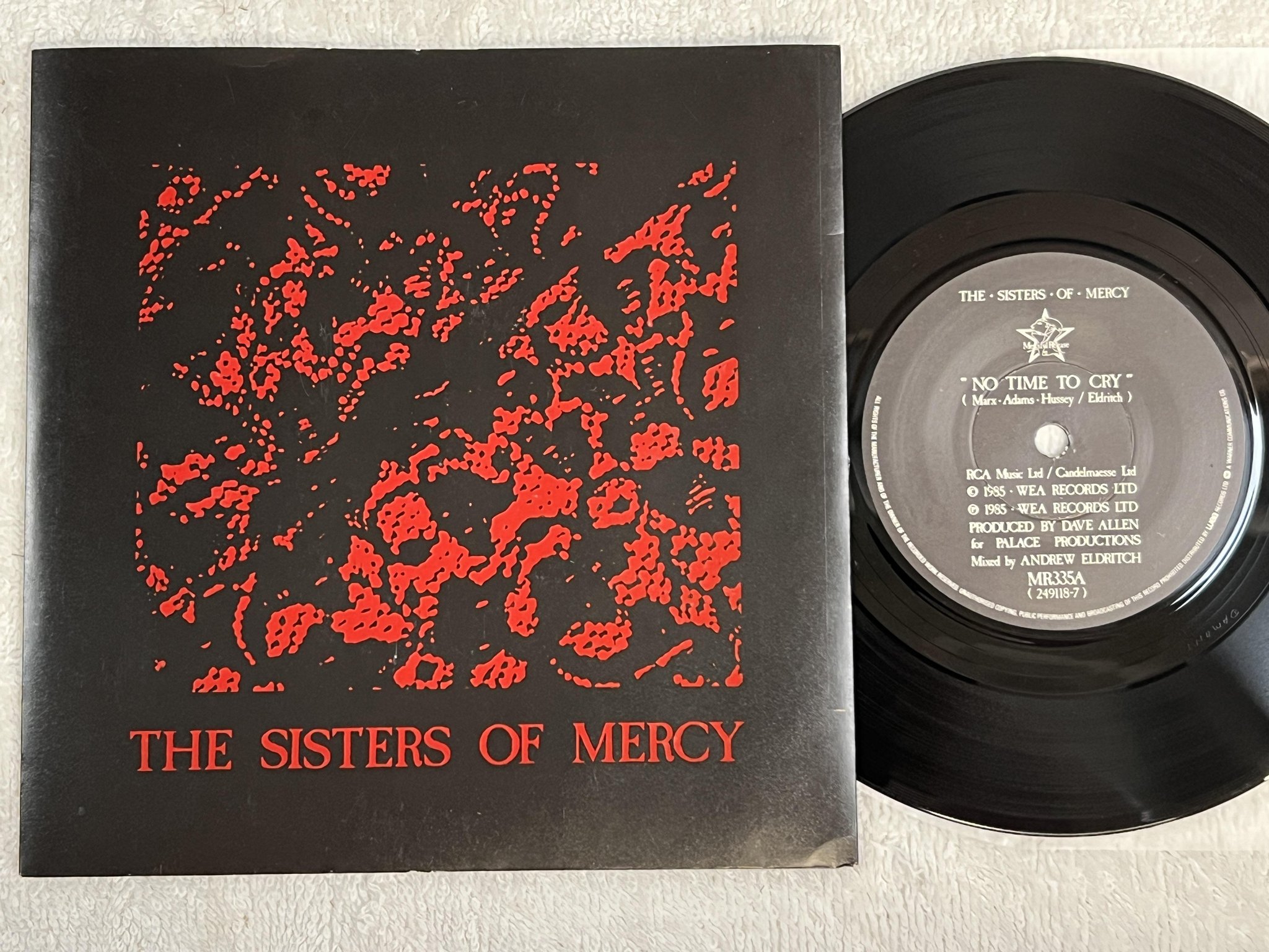 Omslagsbild för skivan THE SISTERS OF MERCY no time to cry 7" -85 WEA MR335
