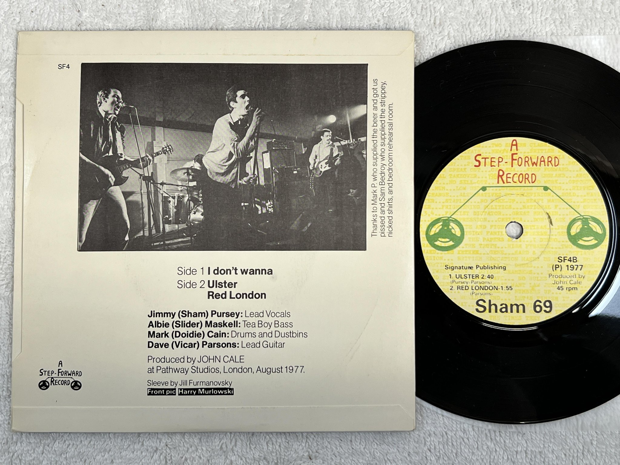 Omslagsbild för skivan SHAM 69 I don't wanna 7" -77 UK A STEP-FORWARD SF4